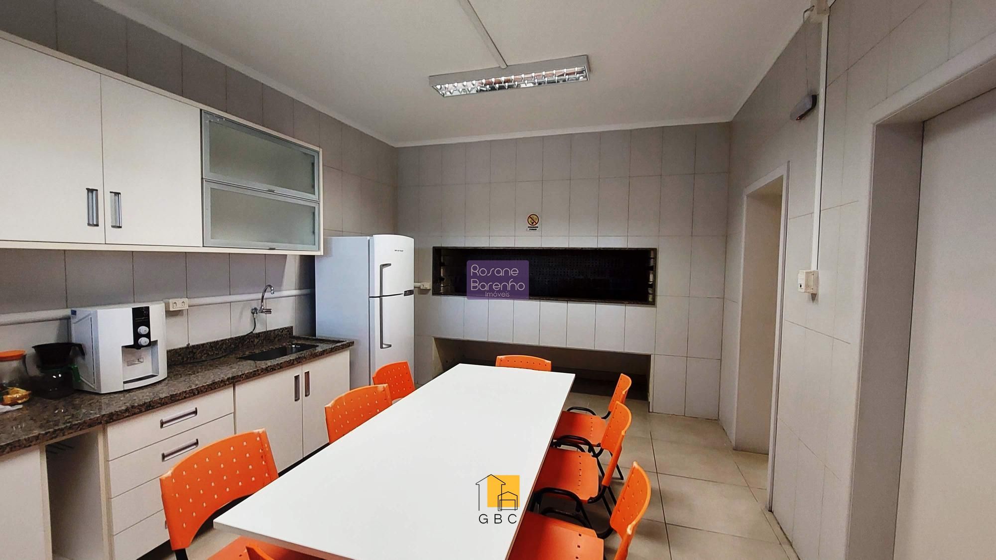 Prédio Inteiro para alugar com 12 quartos, 320m² - Foto 13