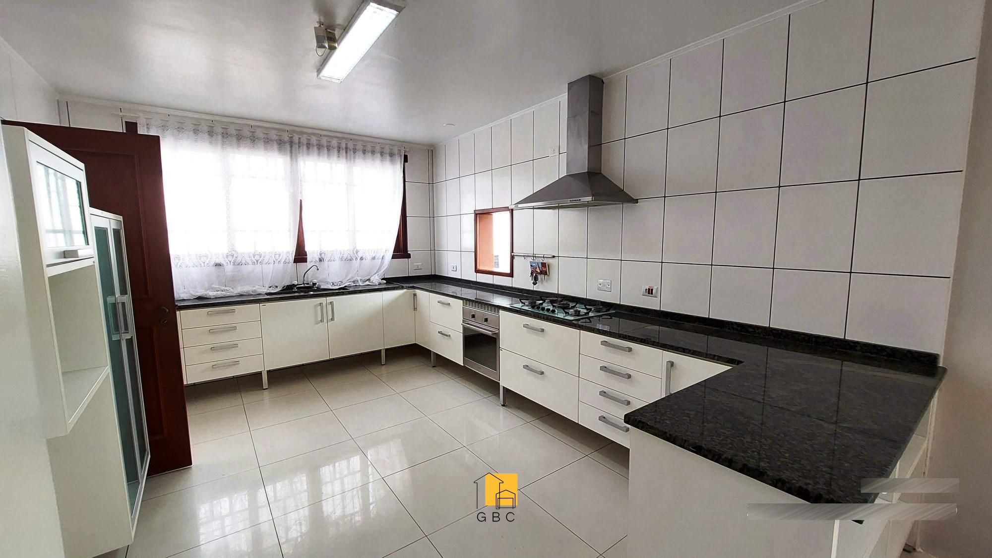 Casa à venda com 4 quartos, 320m² - Foto 39