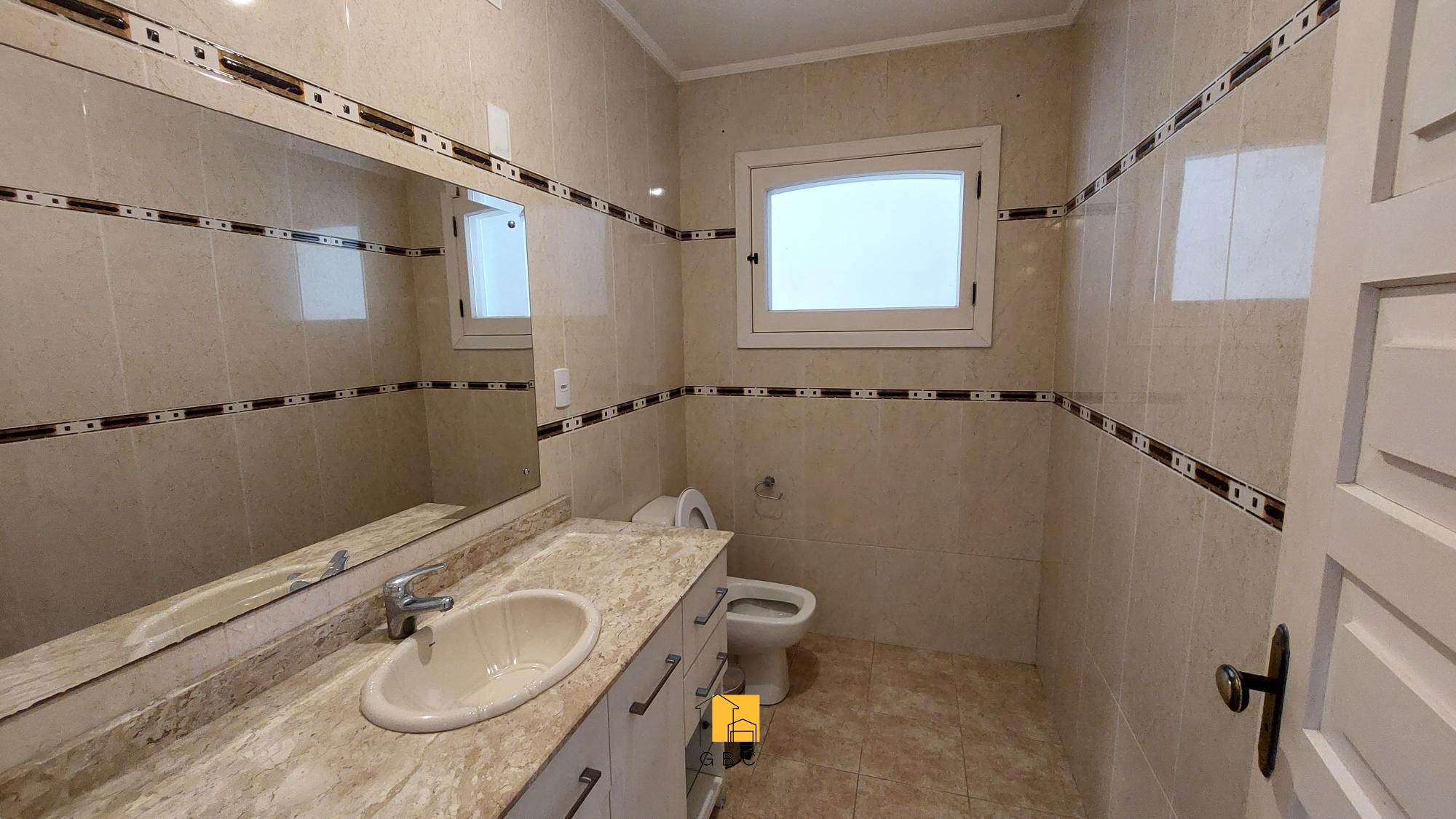 Casa à venda com 3 quartos, 306m² - Foto 6