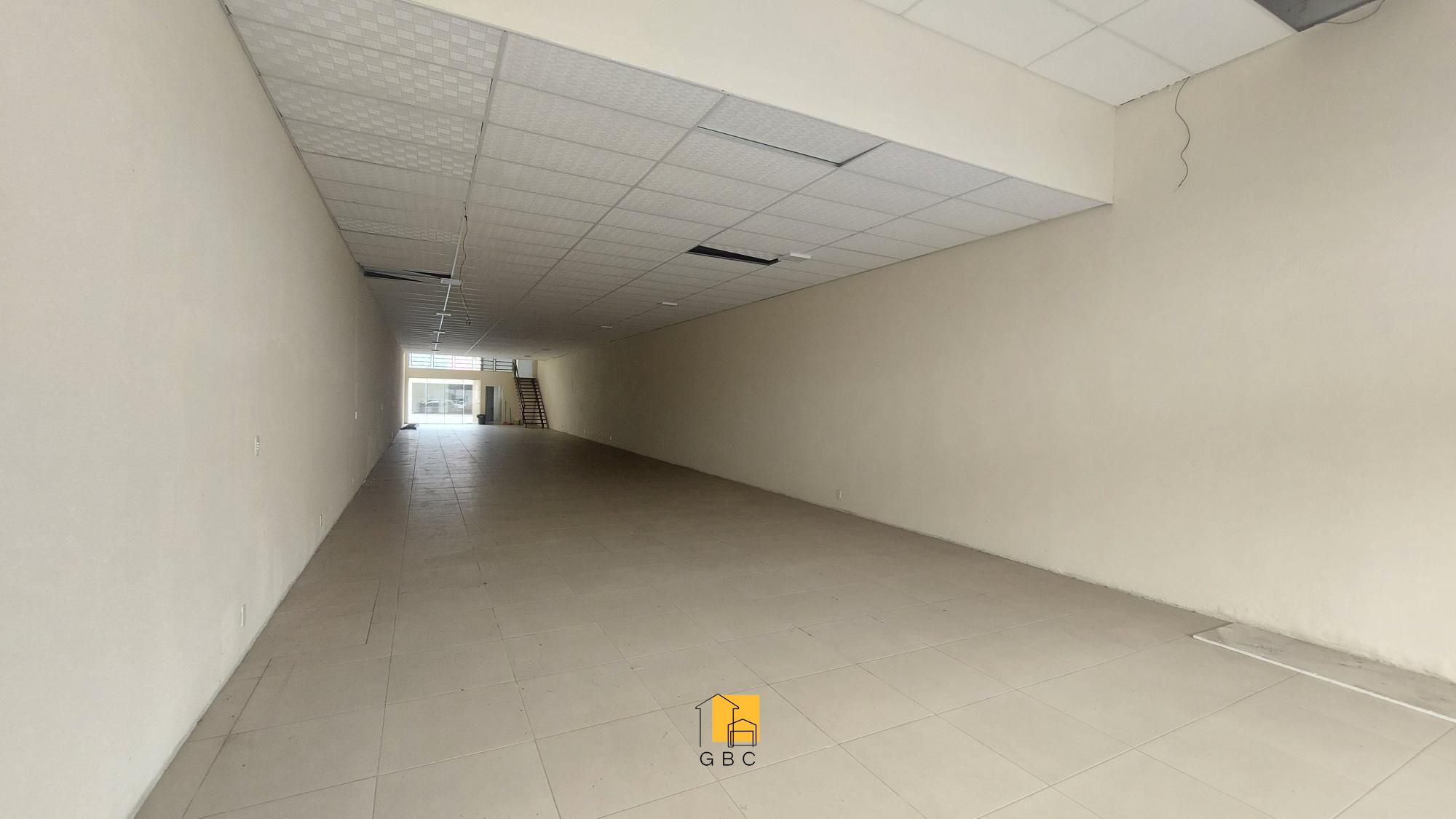 Loja-Salão para alugar com 1 quarto, 235m² - Foto 5