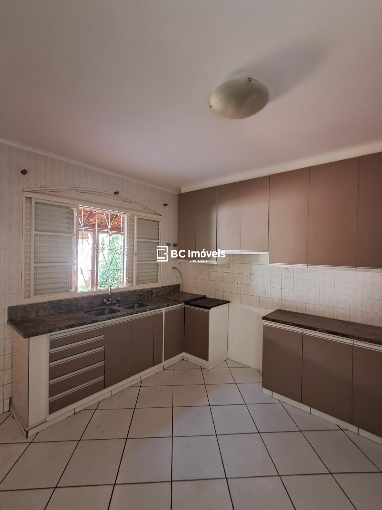 Casa, 5 quartos, 240 m² - Foto 14
