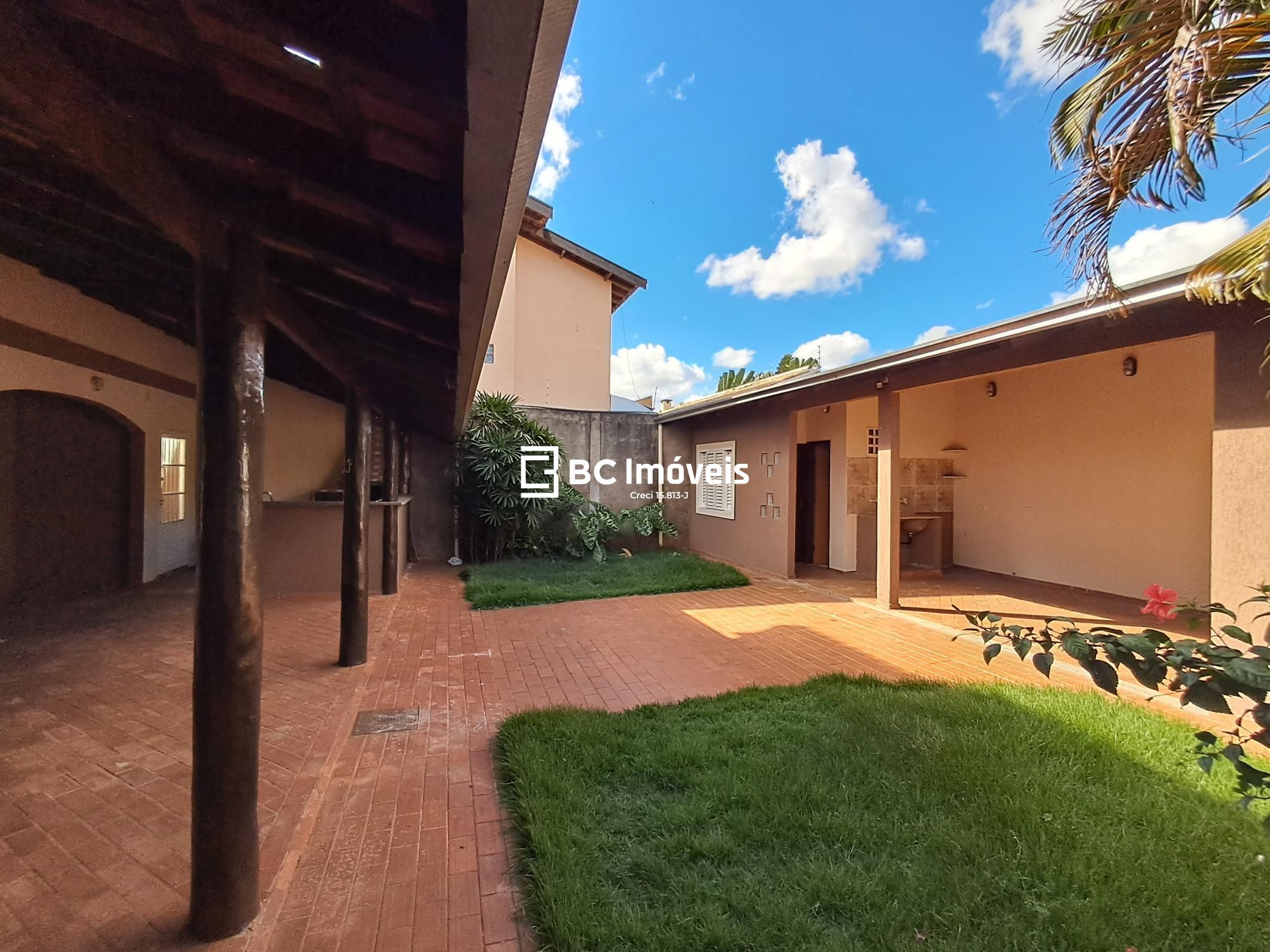 Casa, 5 quartos, 240 m² - Foto 26