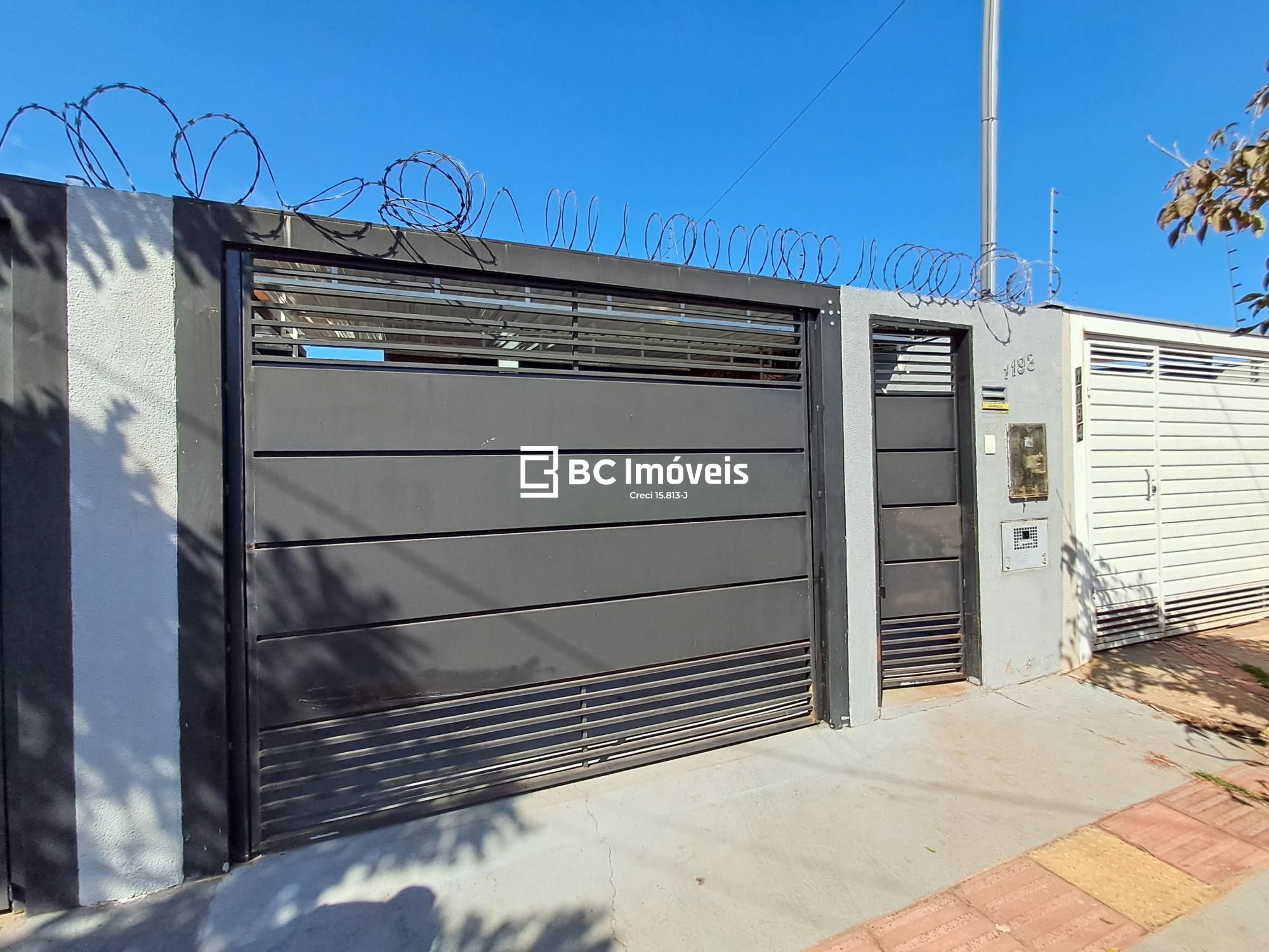 Casa, 2 quartos, 53 m² - Foto 1
