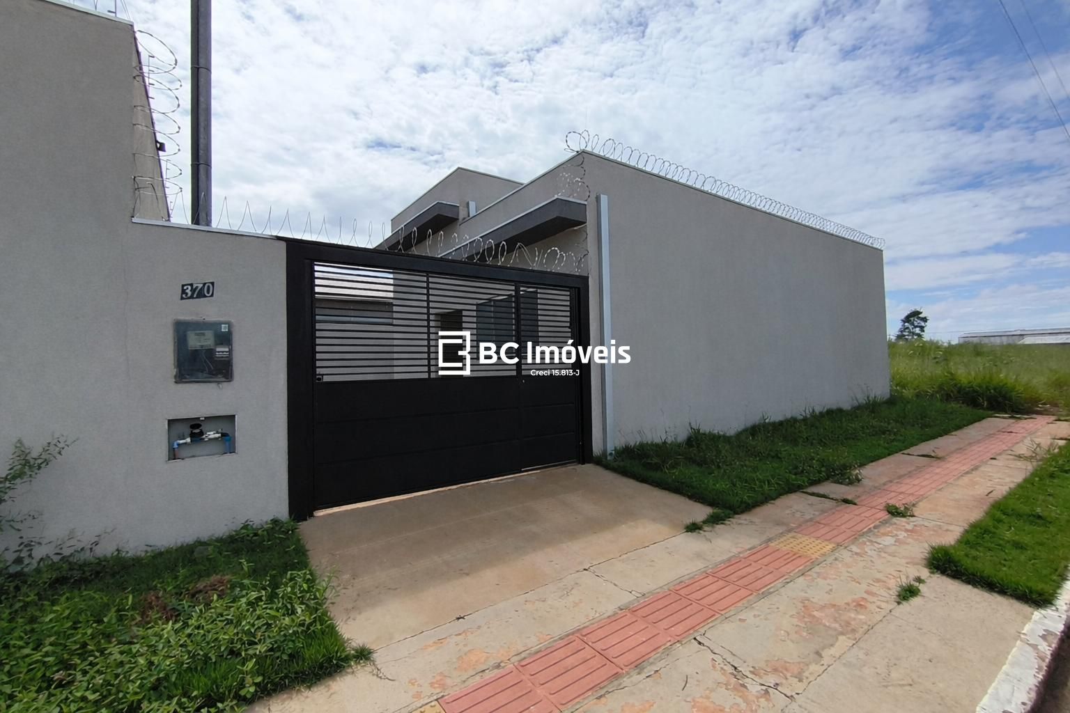 Casa, 2 quartos, 87 m² - Foto 1