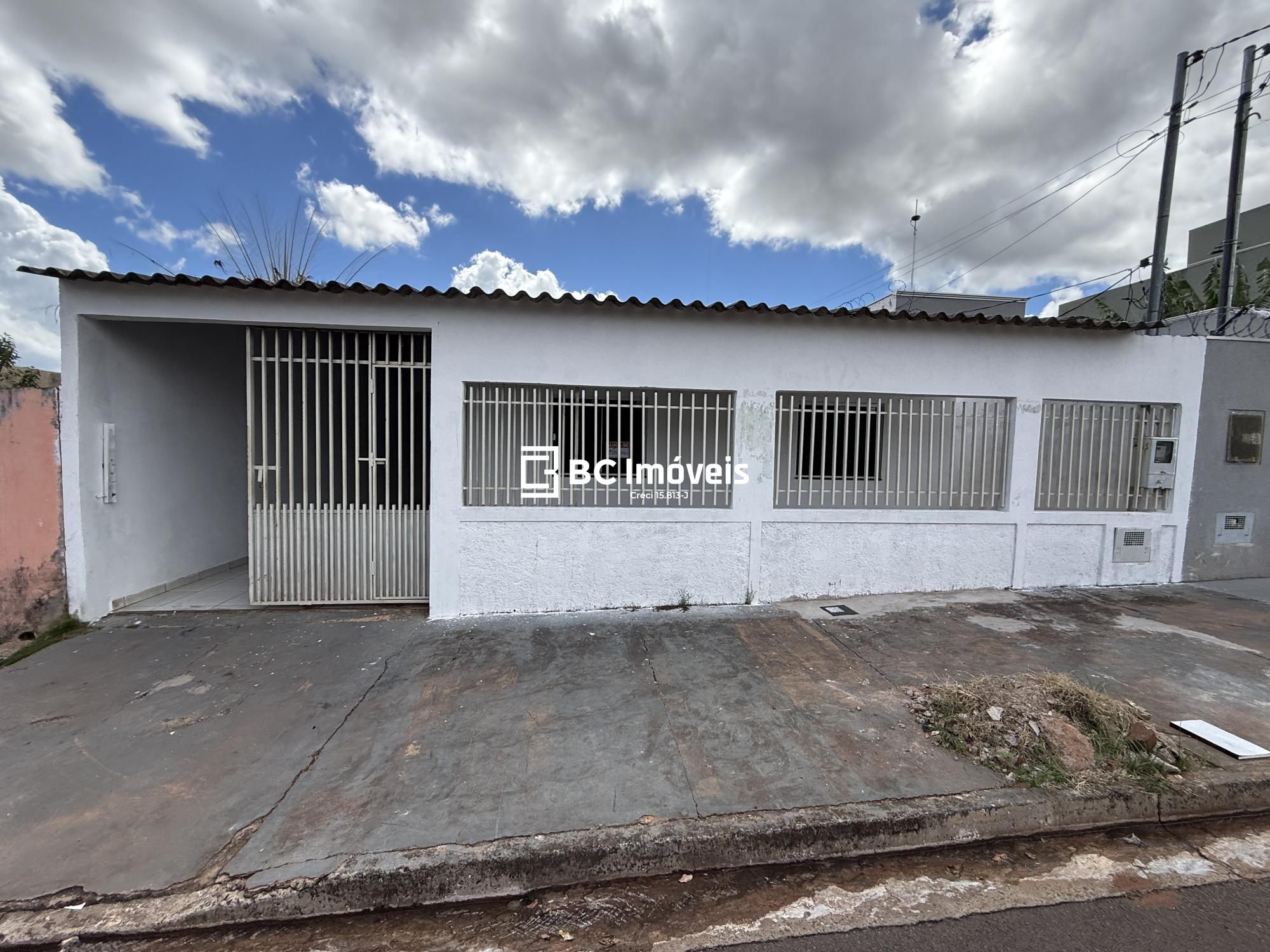 Casa, 3 quartos, 114 m² - Foto 1