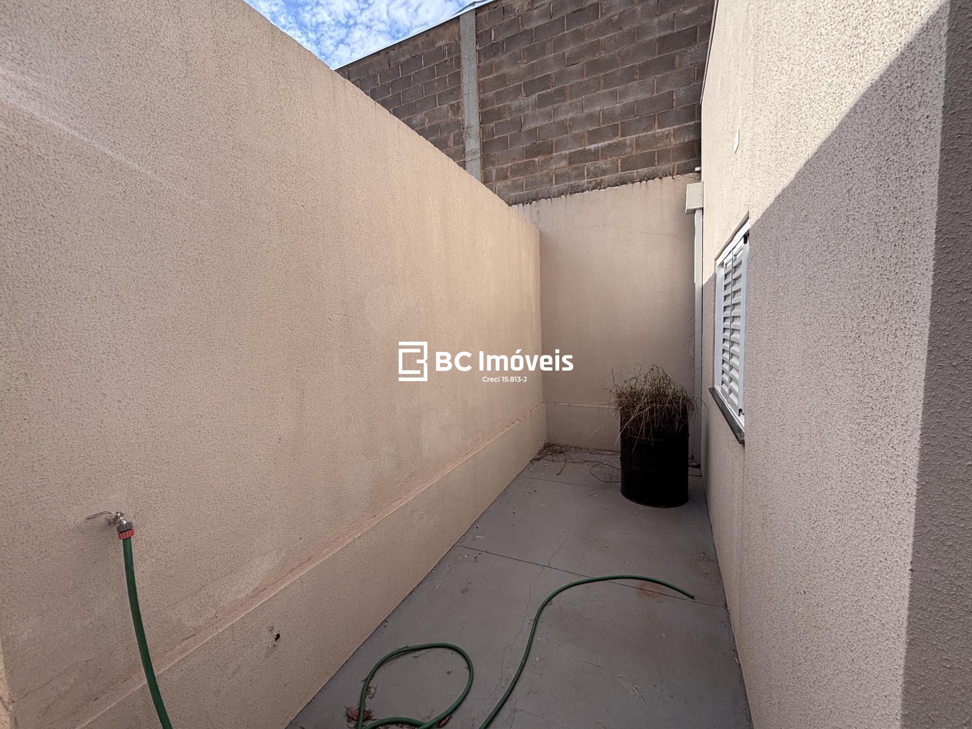 Casa, 2 quartos, 180 m² - Foto 17