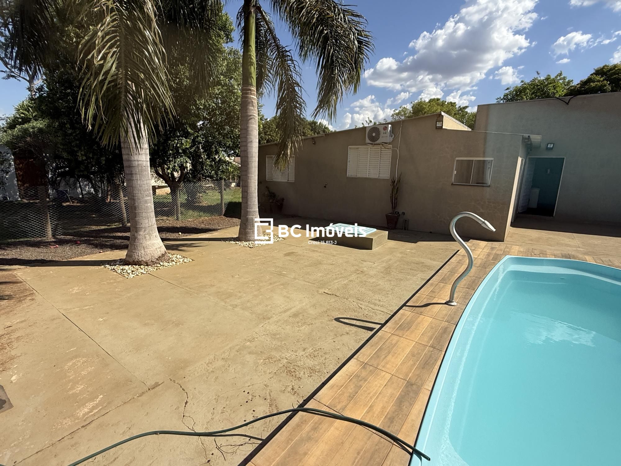 Chácara, 3 quartos, 1004 m² - Foto 18