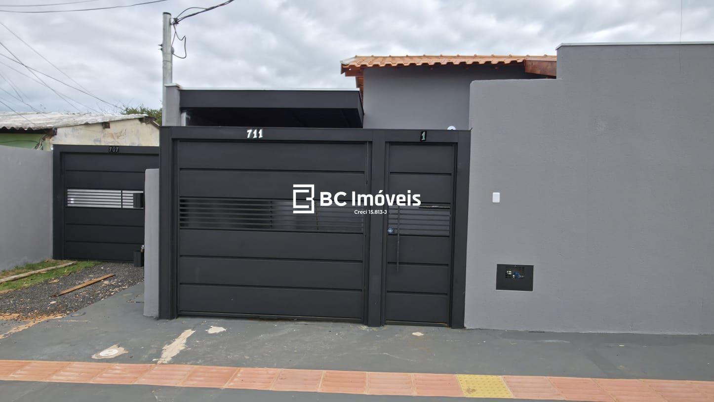 Casa, 2 quartos, 52 m² - Foto 1