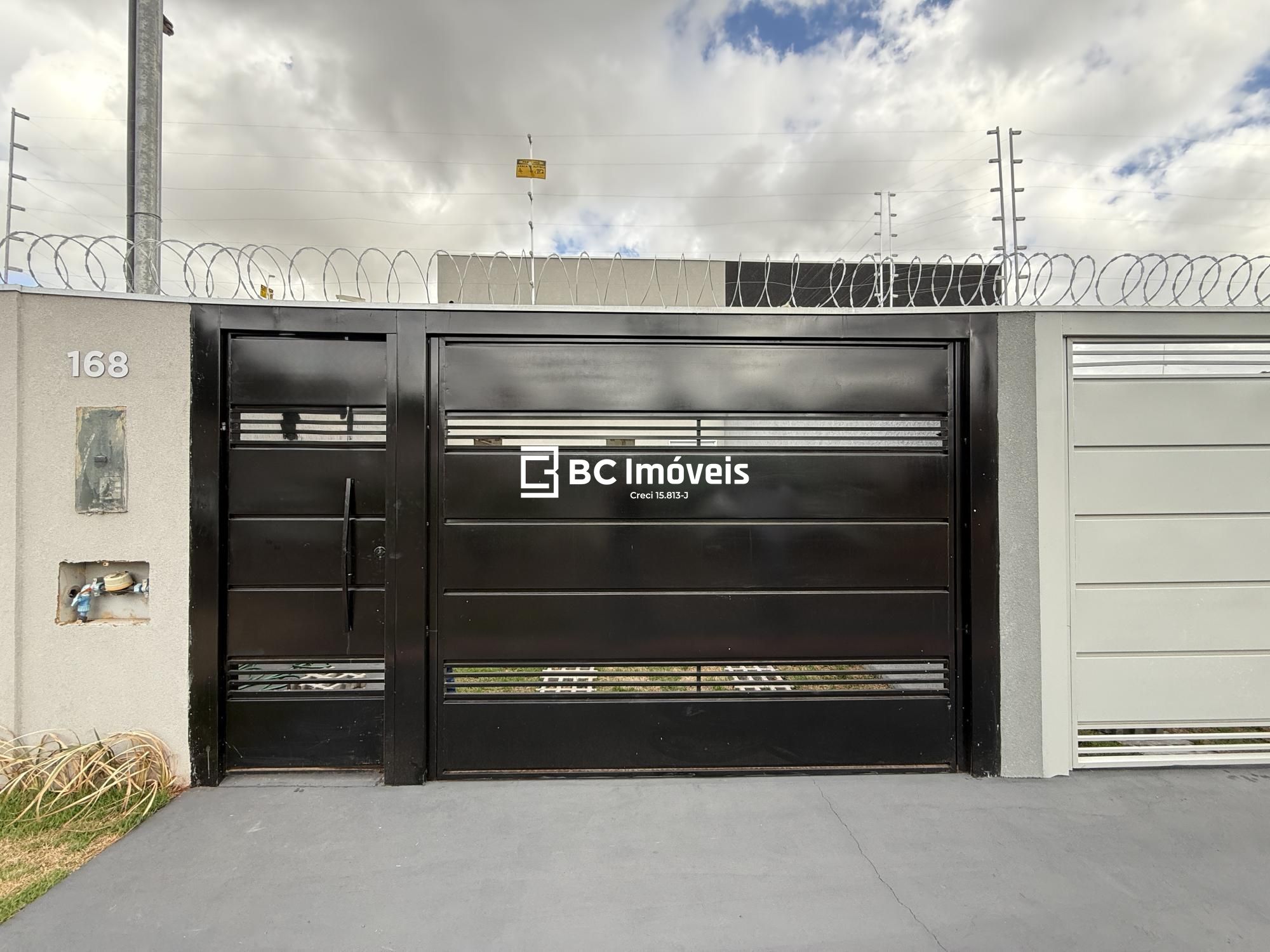 Casa, 2 quartos, 62 m² - Foto 1