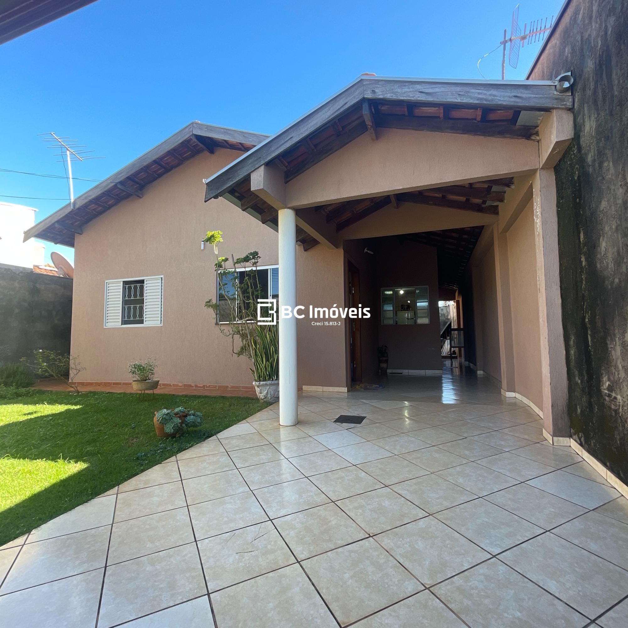 Casa, 2 quartos, 130 m² - Foto 1