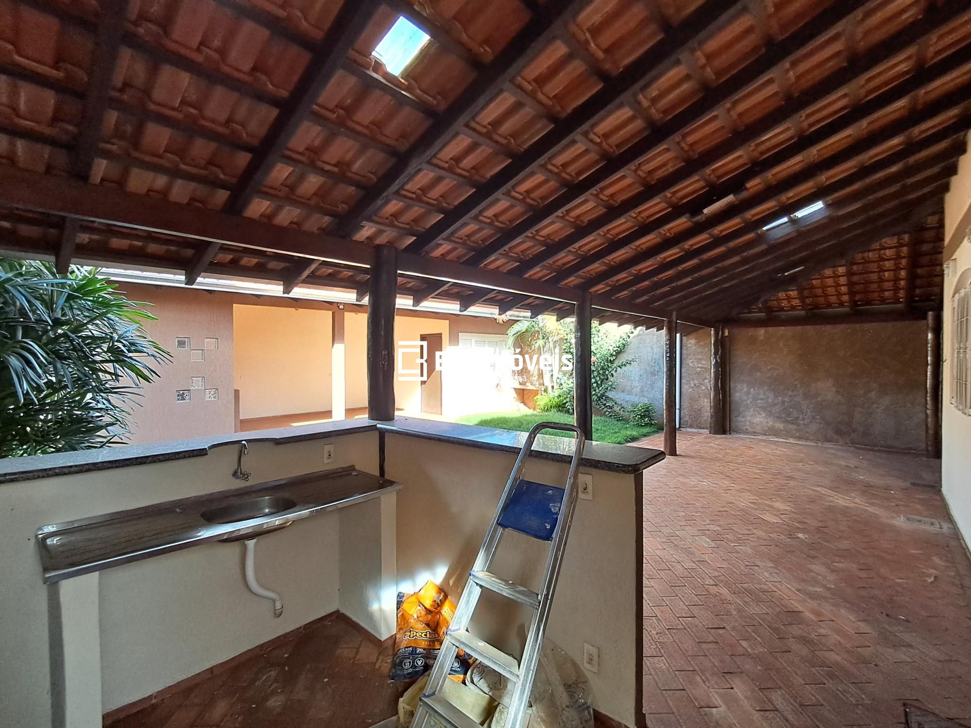 Casa, 5 quartos, 240 m² - Foto 23