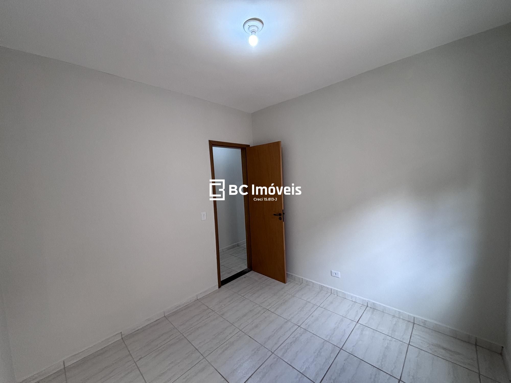Casa, 2 quartos, 180 m² - Foto 11