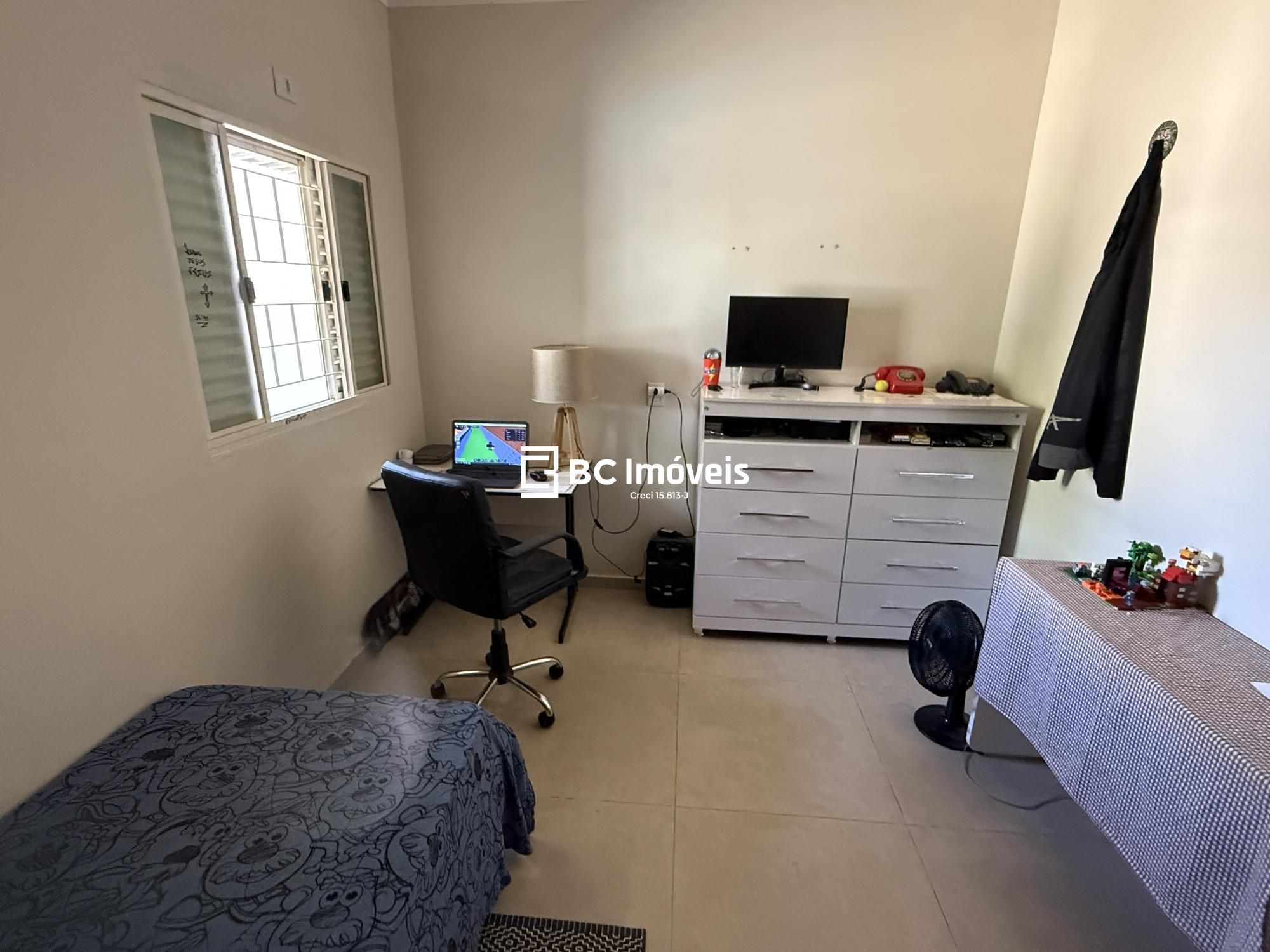Chácara, 3 quartos, 1004 m² - Foto 13