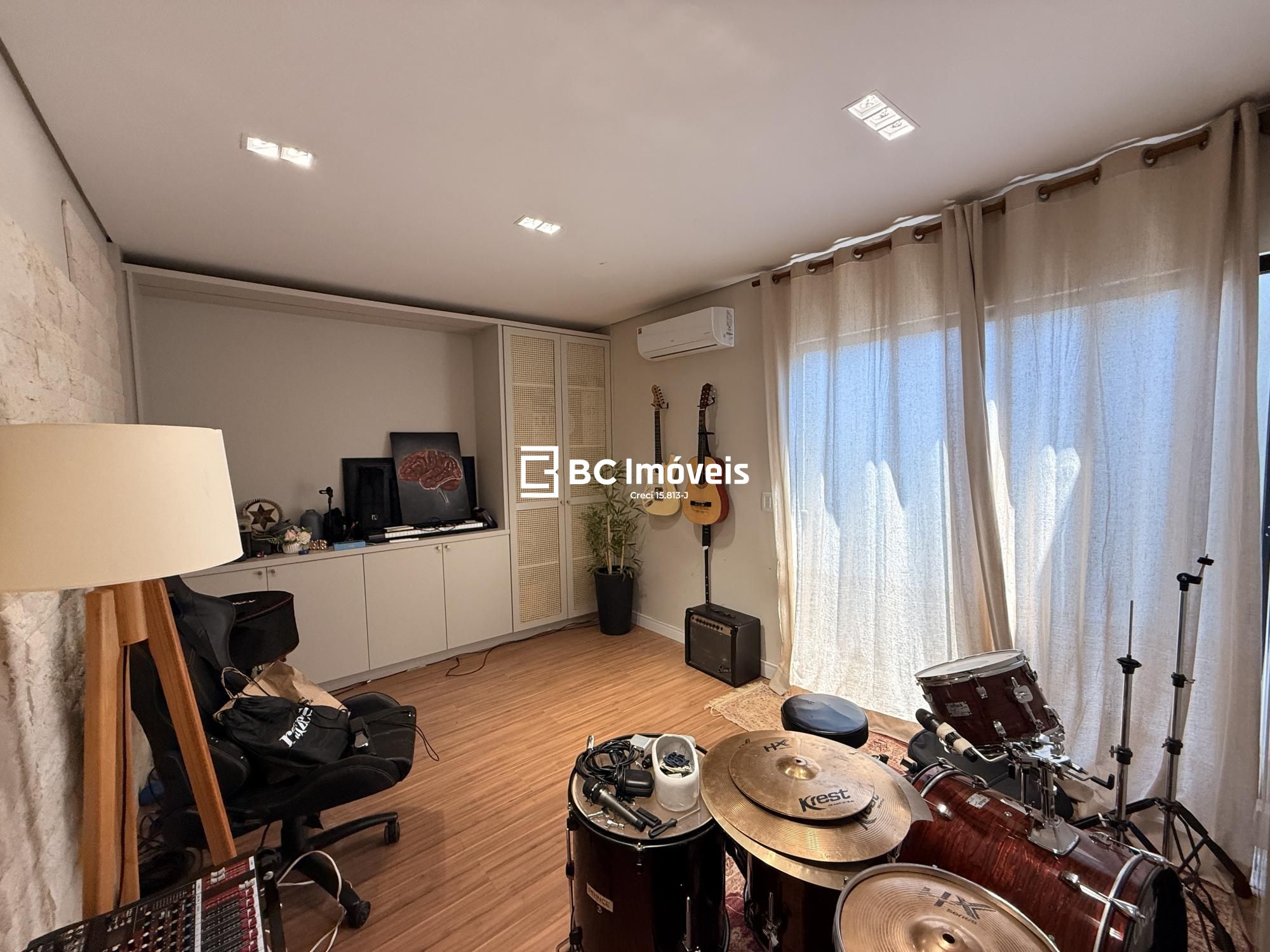 Casa, 1 quarto, 140 m² - Foto 8