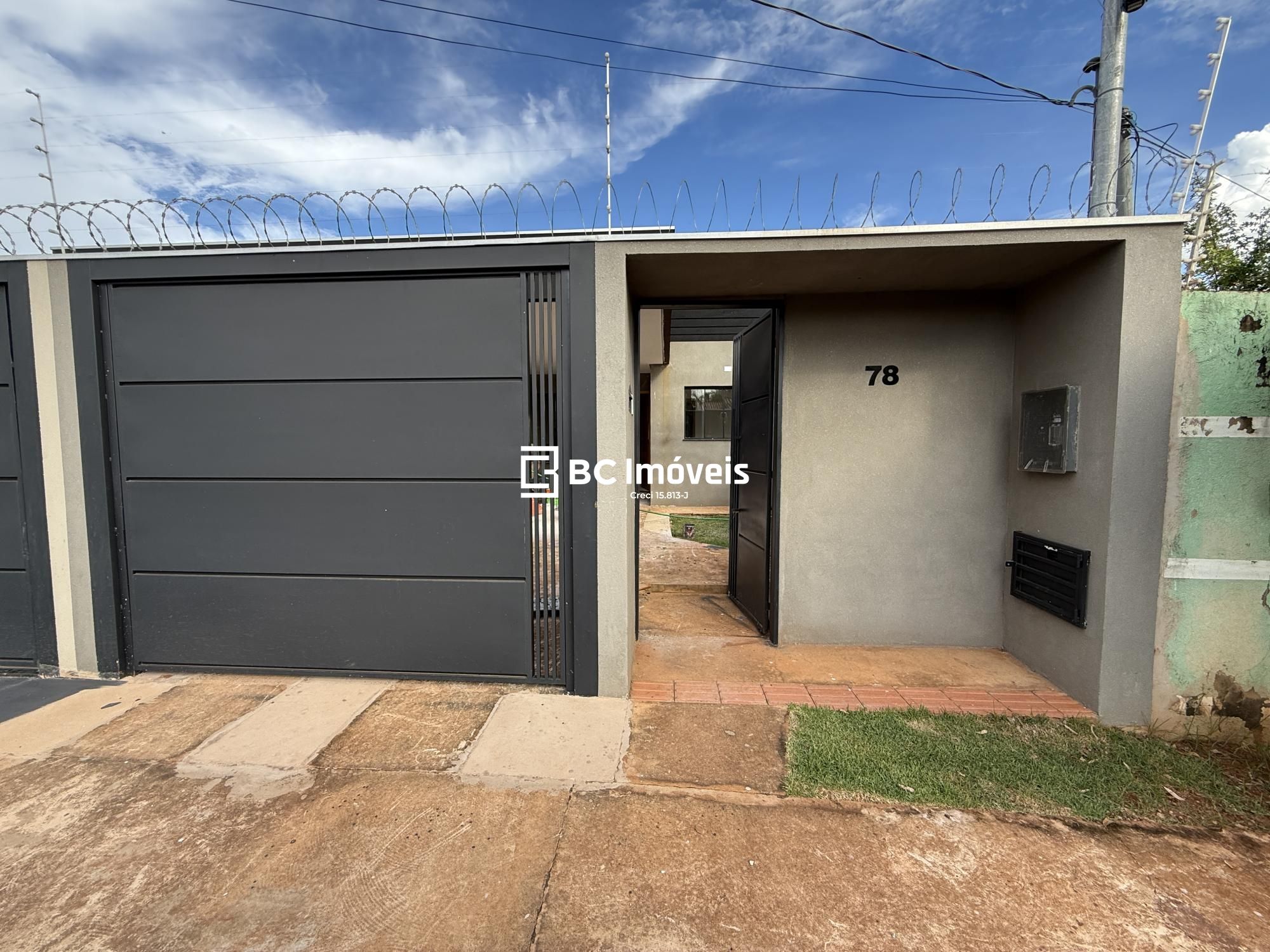 Casa, 3 quartos, 112 m² - Foto 1