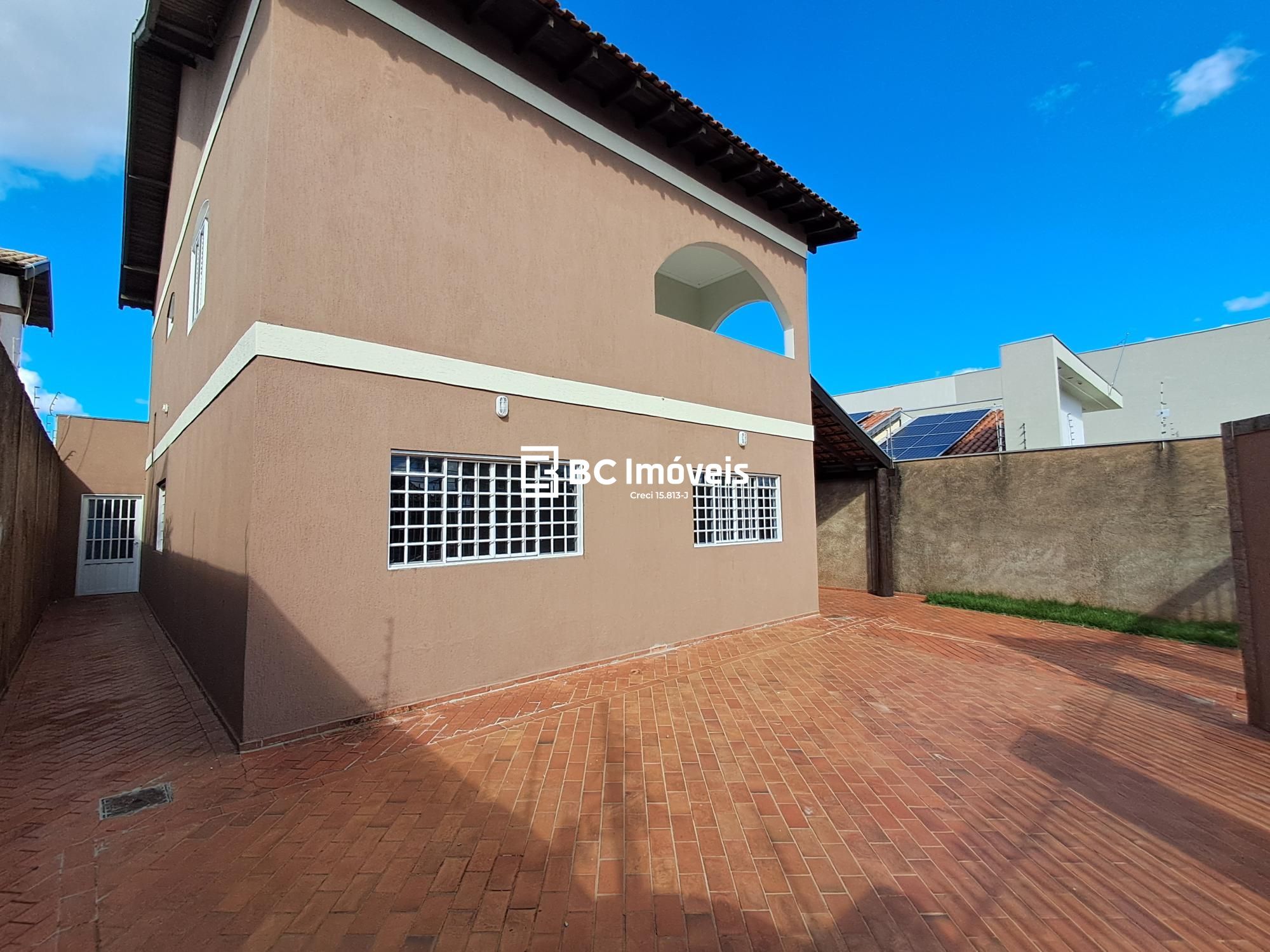 Casa, 5 quartos, 240 m² - Foto 3