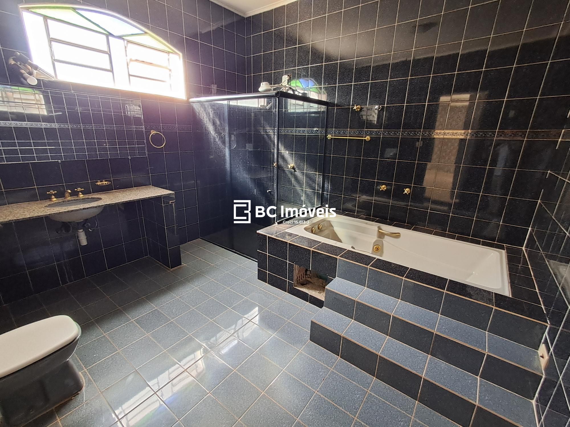 Casa, 5 quartos, 240 m² - Foto 46