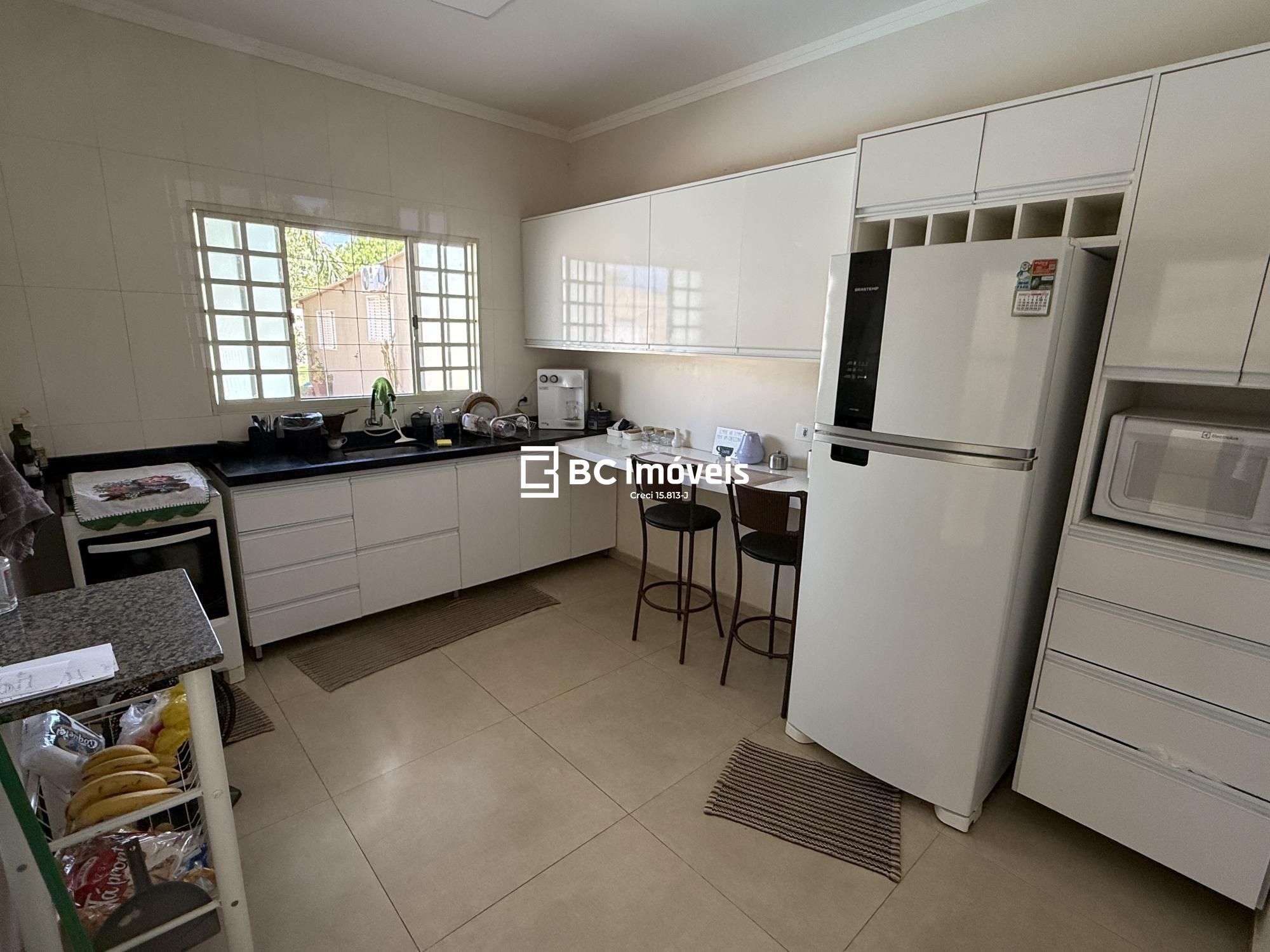 Chácara, 3 quartos, 1004 m² - Foto 9