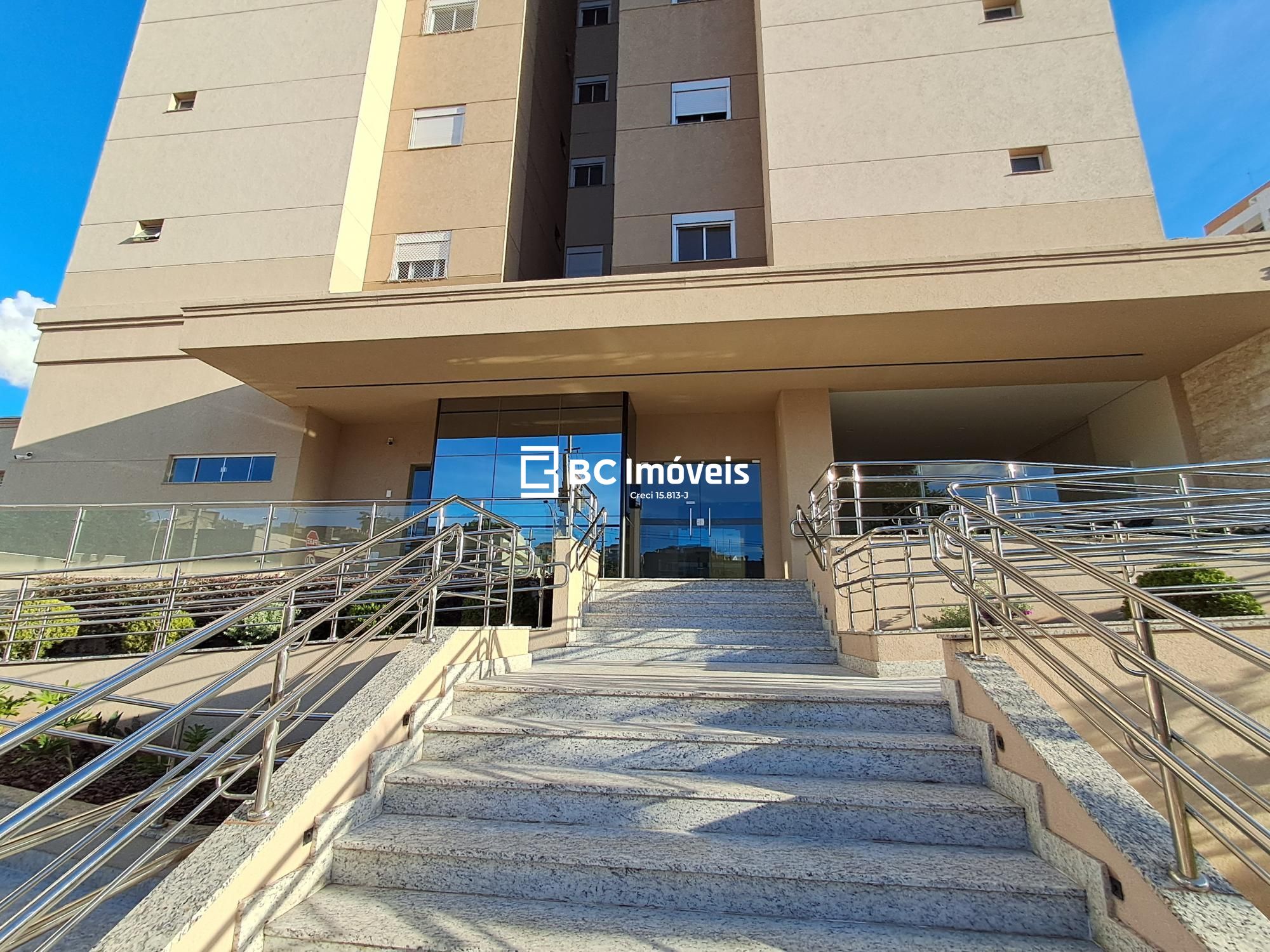 Apartamento, 3 quartos, 143 m² - Foto 2