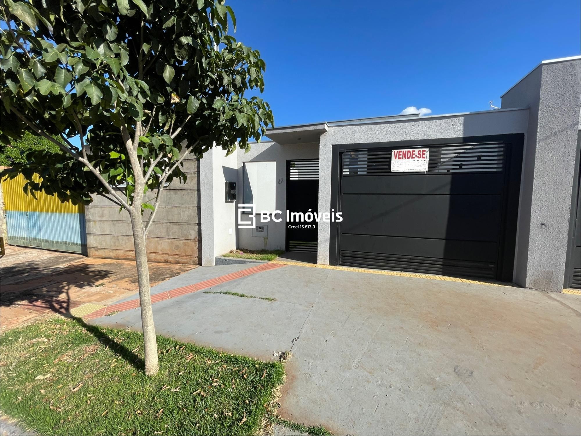 Casa, 3 quartos, 108 m² - Foto 1