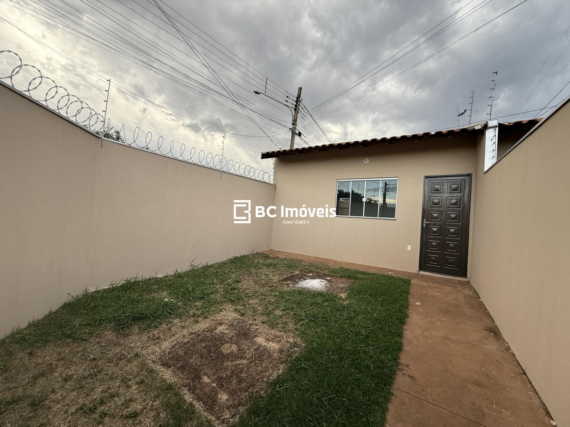 Casa, 2 quartos, 49 m² - Foto 1