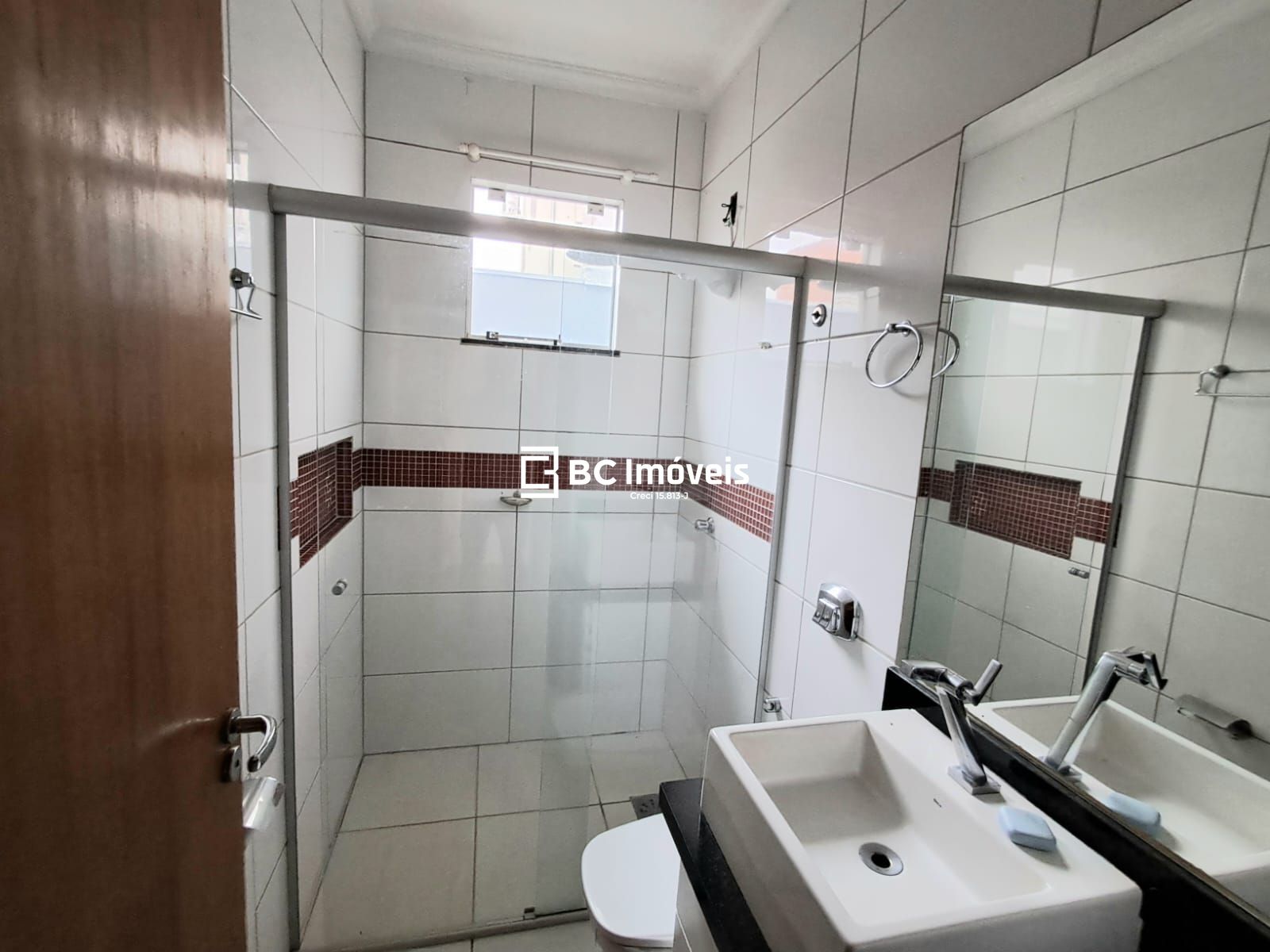 Casa, 3 quartos, 200 m² - Foto 9