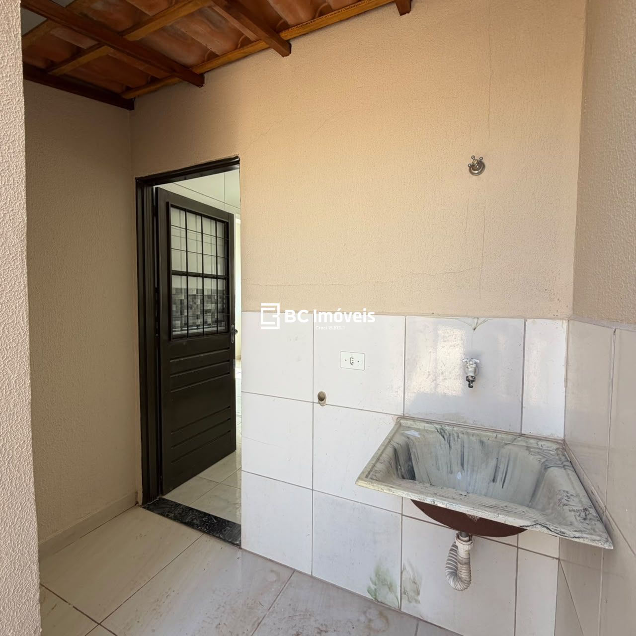 Casa, 1 quarto, 82 m² - Foto 4
