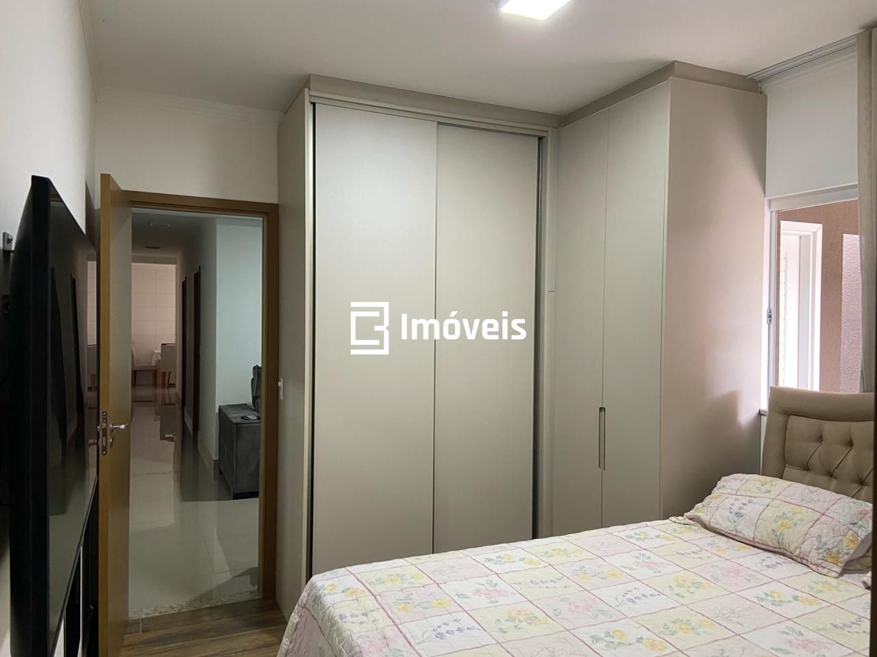 Casa à venda com 3 quartos, 105m² - Foto 7