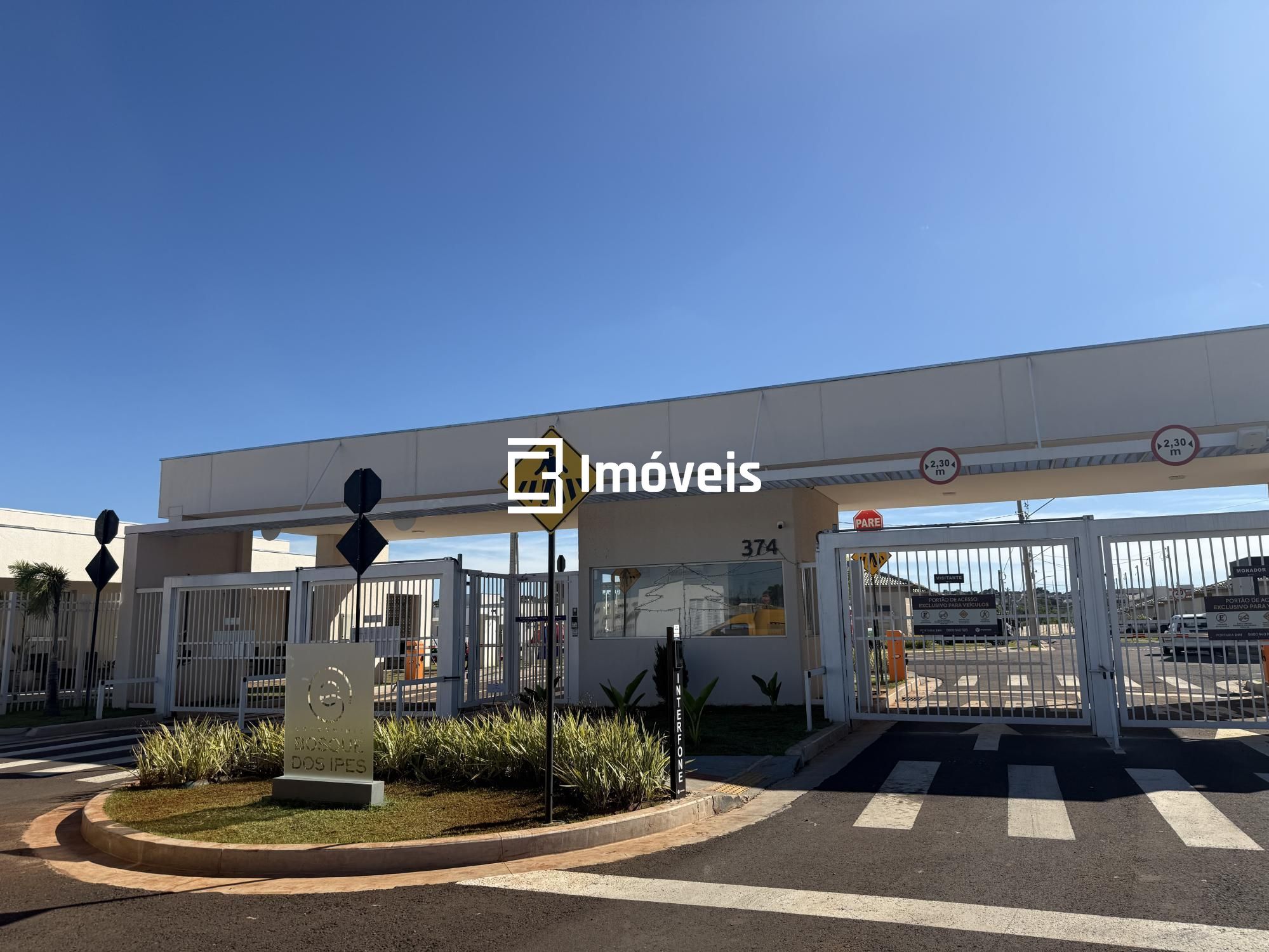 Sobrado, 3 quartos, 118 m² - Foto 1