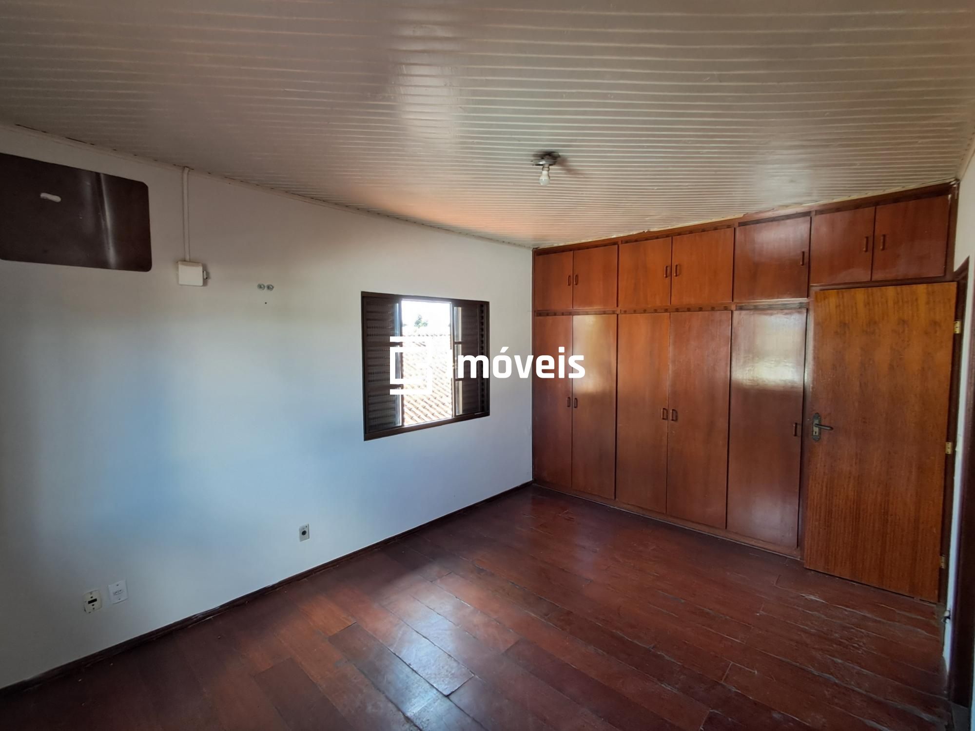 Sobrado para alugar com 4 quartos, 301m² - Foto 37