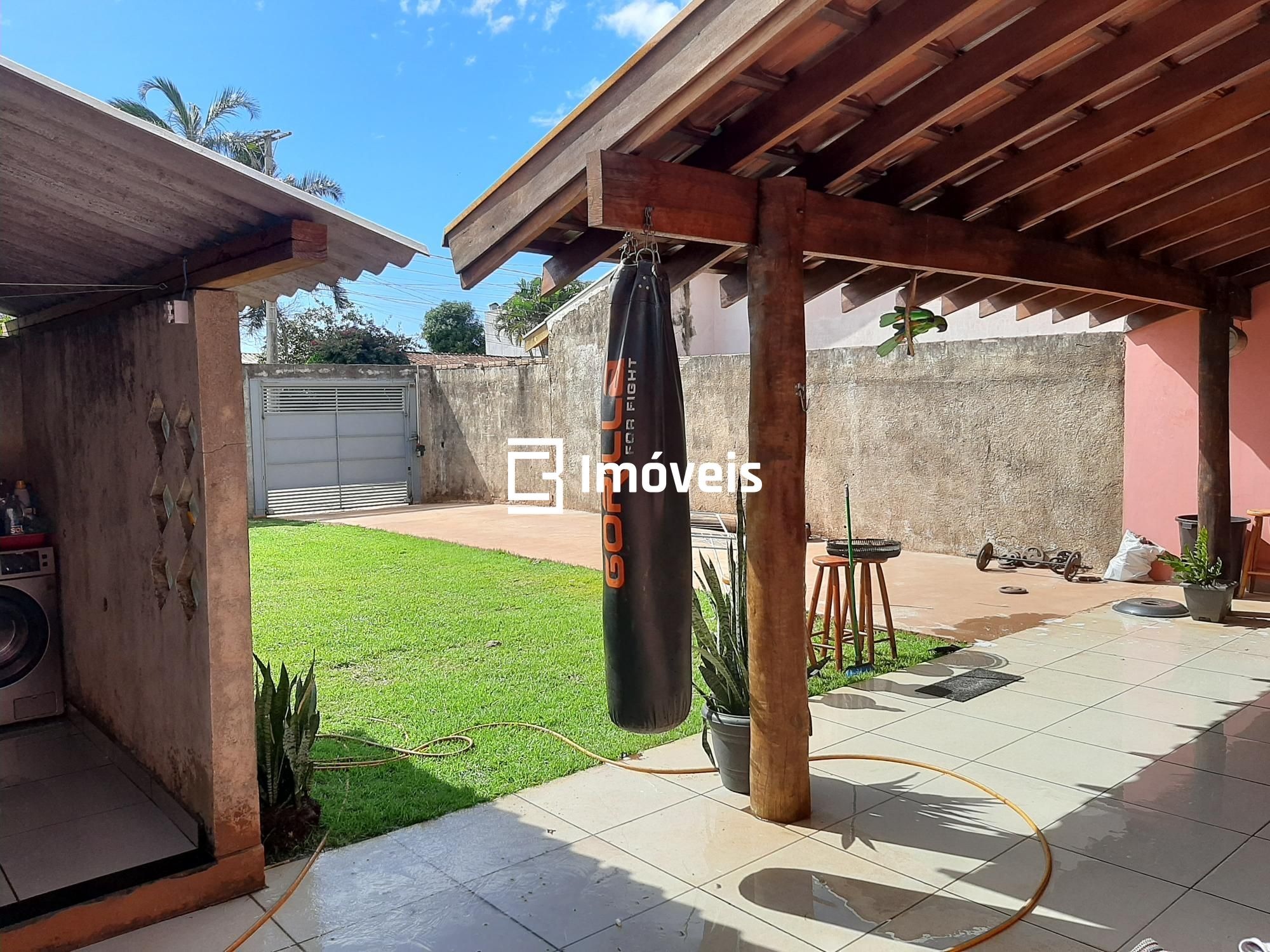 Casa à venda com 2 quartos, 68m² - Foto 6