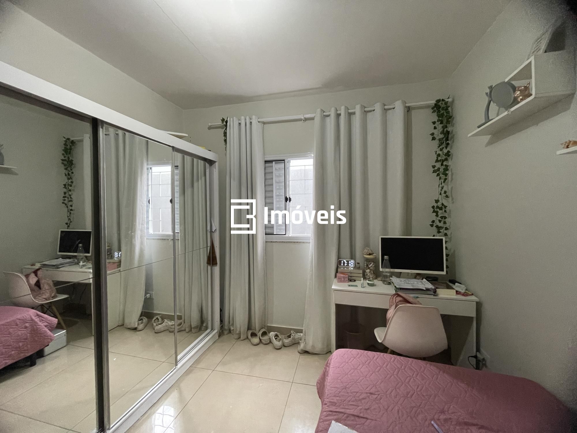 Casa à venda com 3 quartos, 102m² - Foto 10