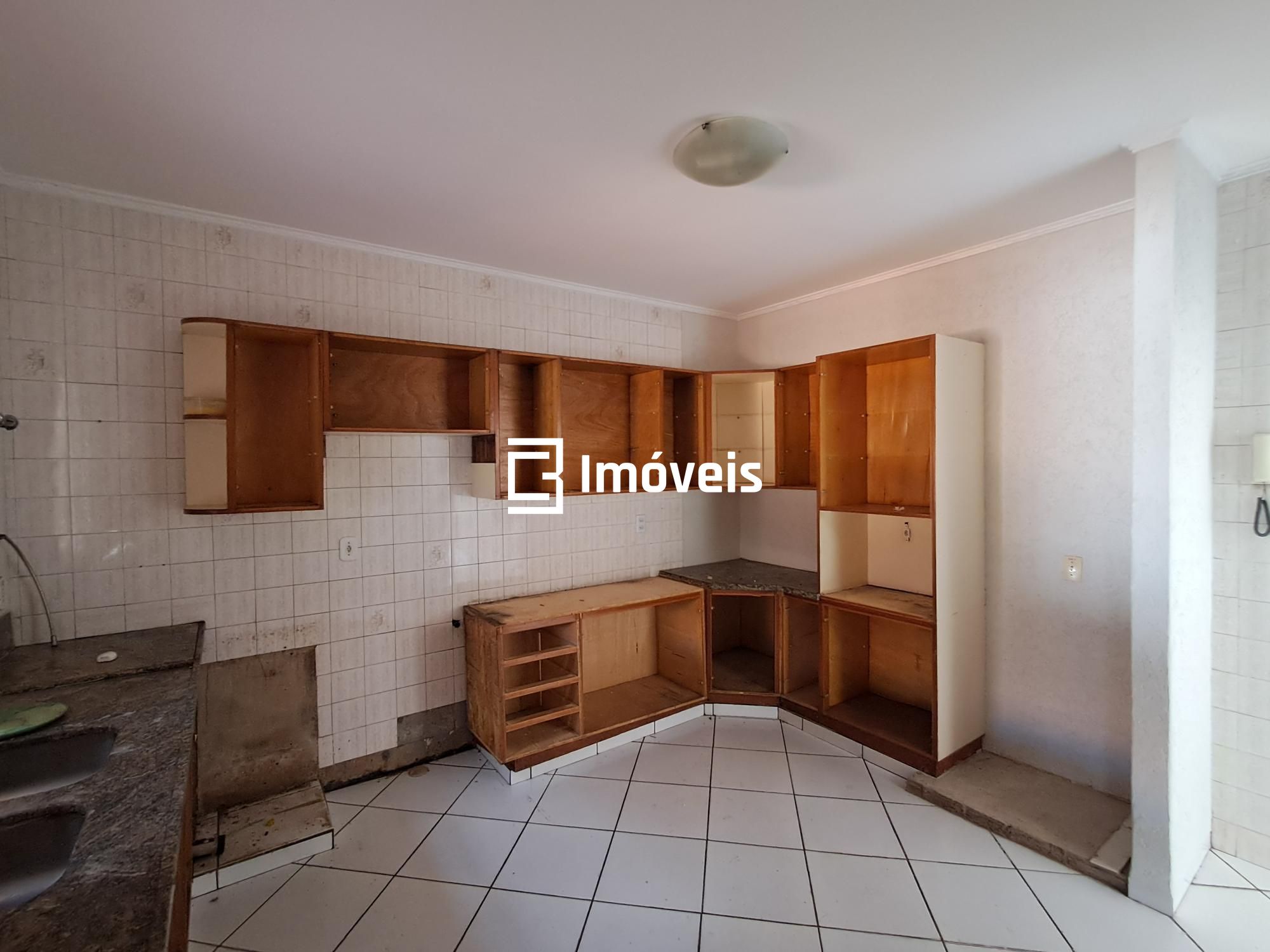 Casa, 5 quartos, 240 m² - Foto 14
