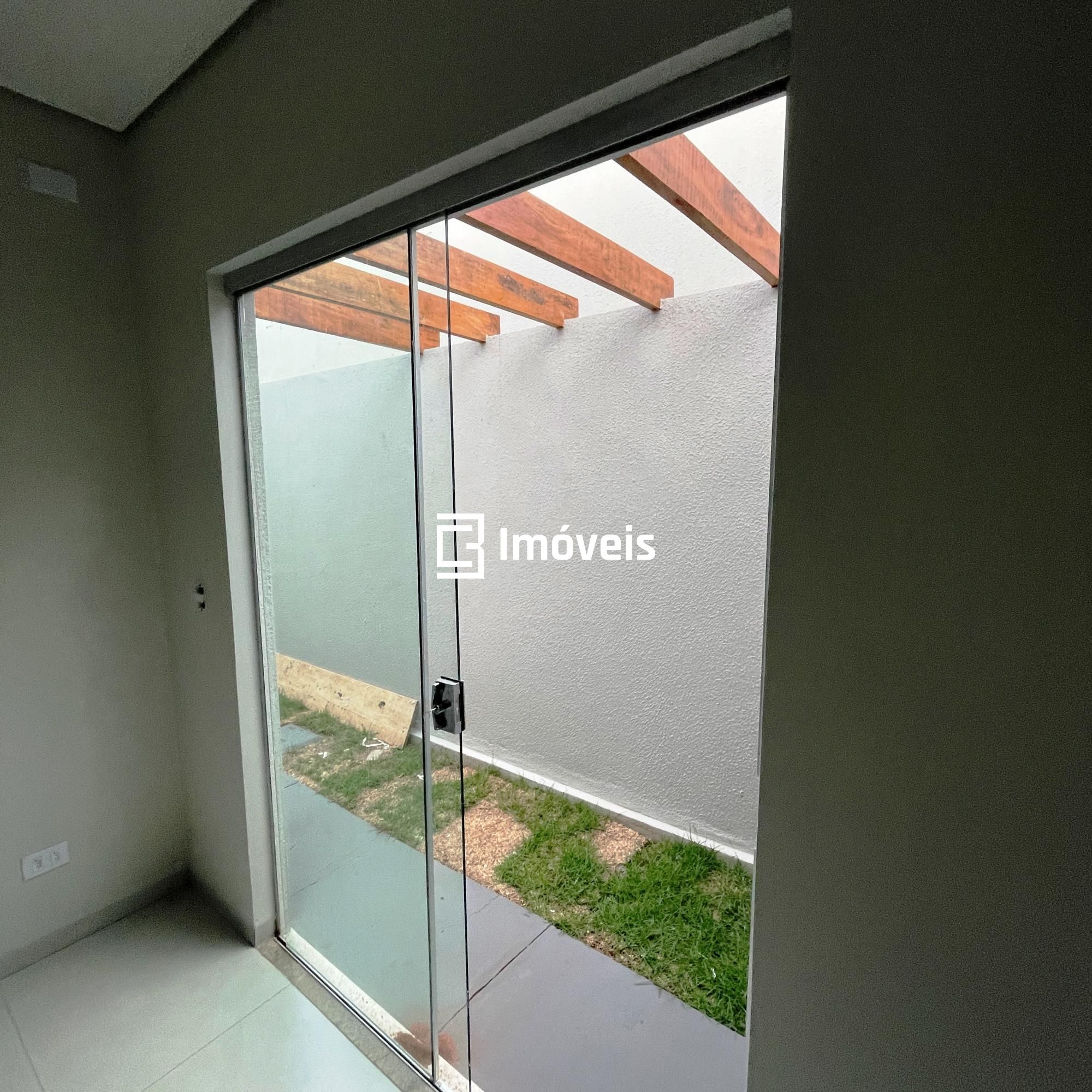 Casa à venda com 3 quartos, 90m² - Foto 17