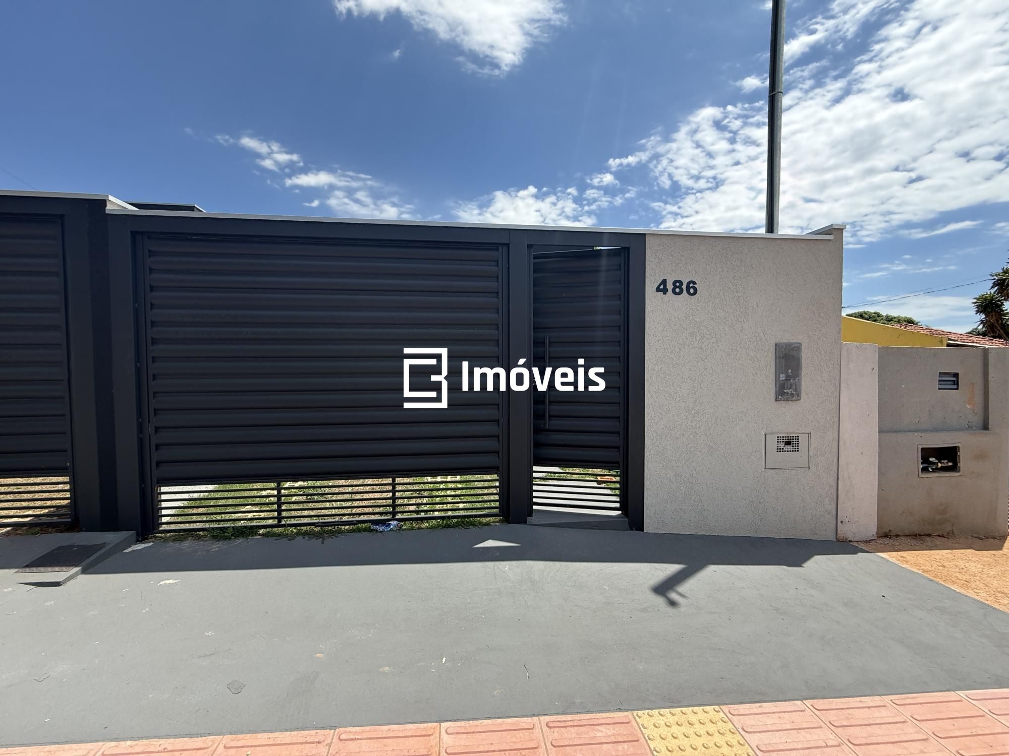 Casa, 3 quartos, 90 m² - Foto 1