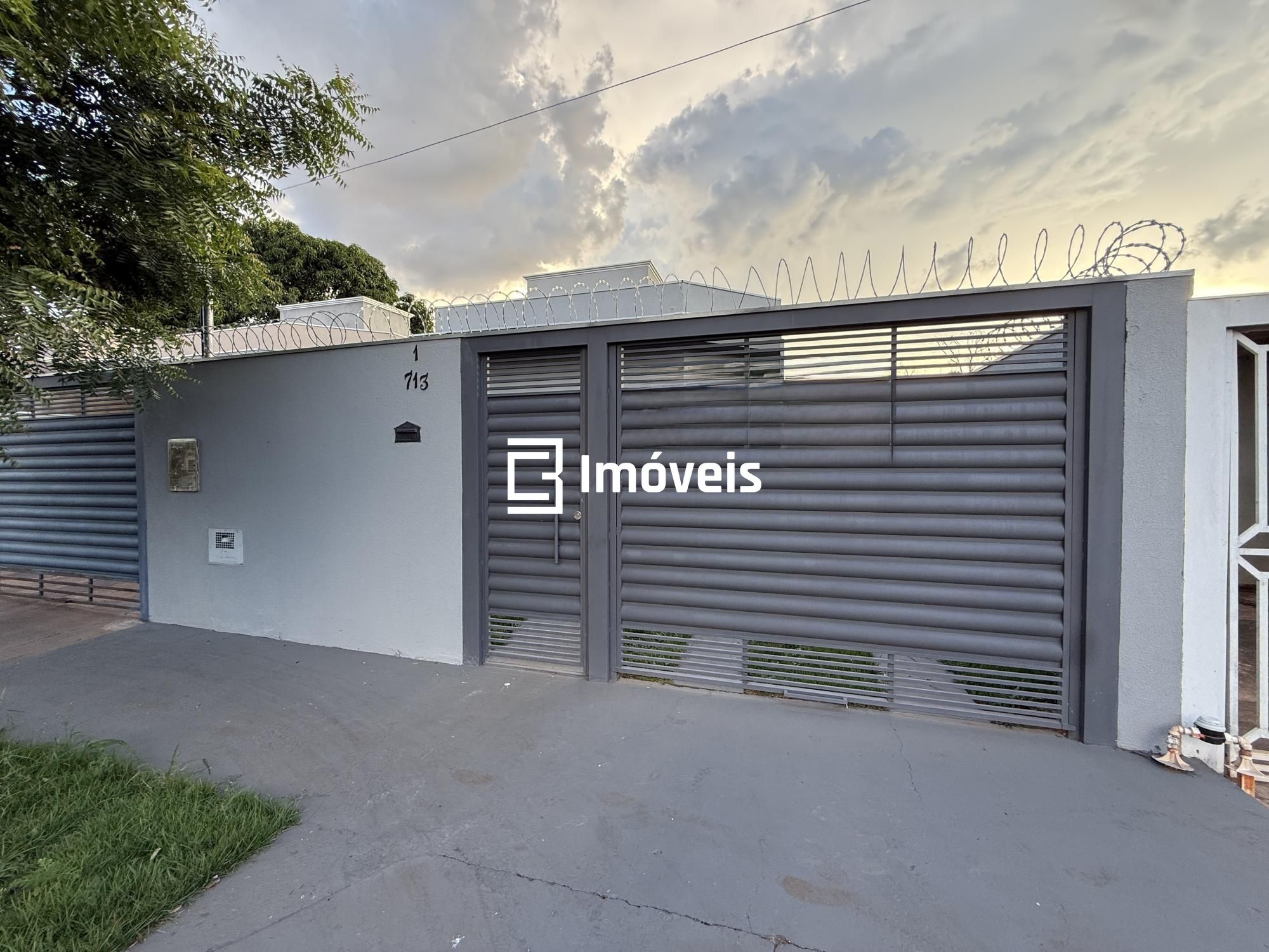 Casa, 2 quartos, 45 m² - Foto 1