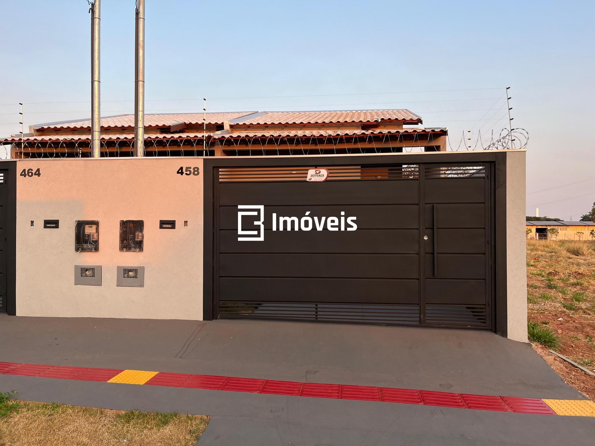 Casa à venda com 3 quartos, 90m² - Foto 2
