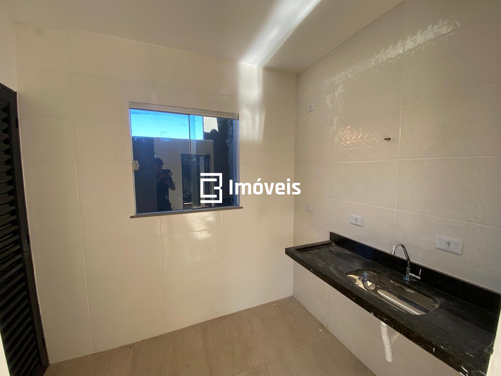 Casa à venda com 2 quartos, 49m² - Foto 8