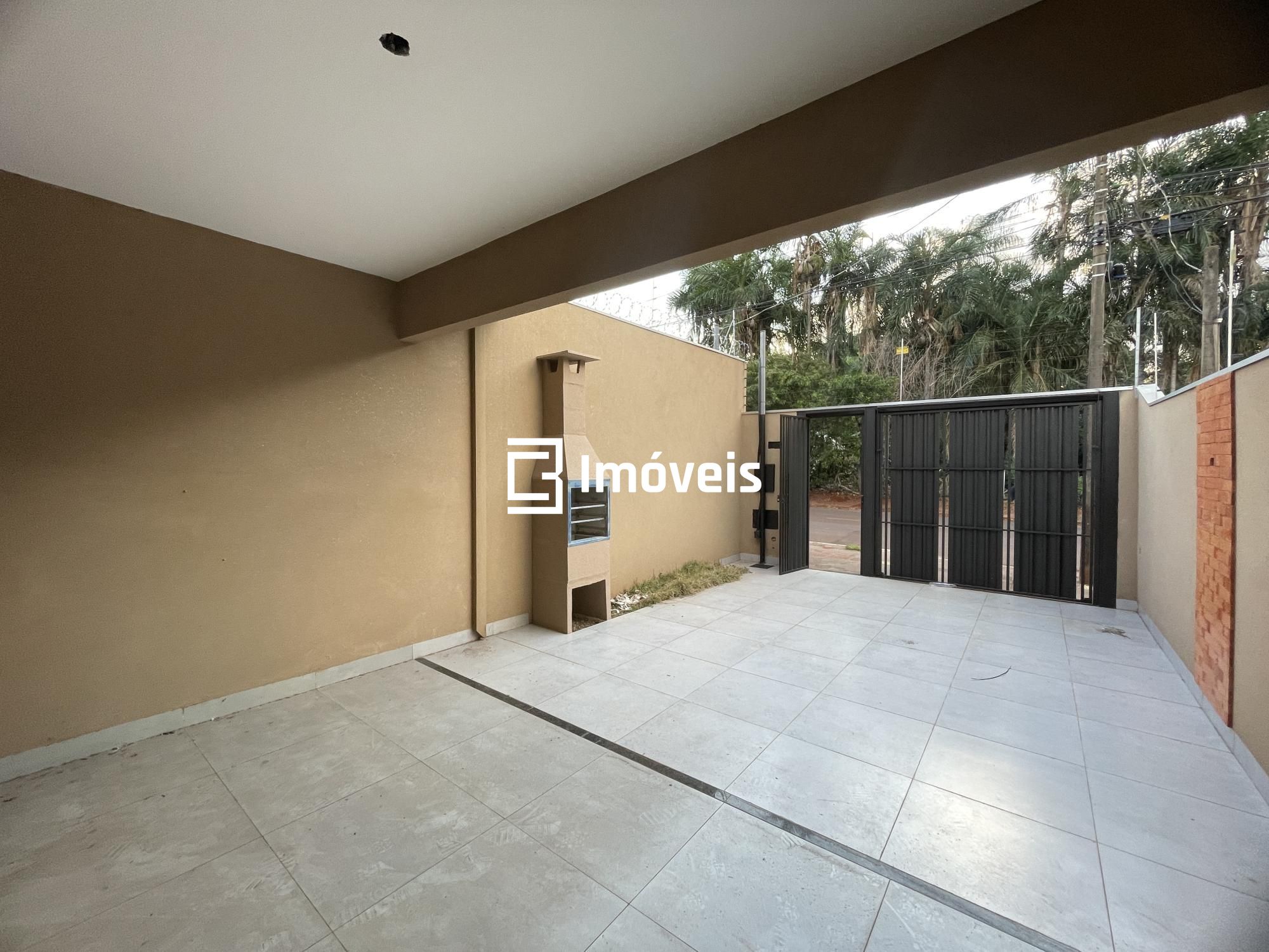 Casa à venda com 2 quartos, 69m² - Foto 4
