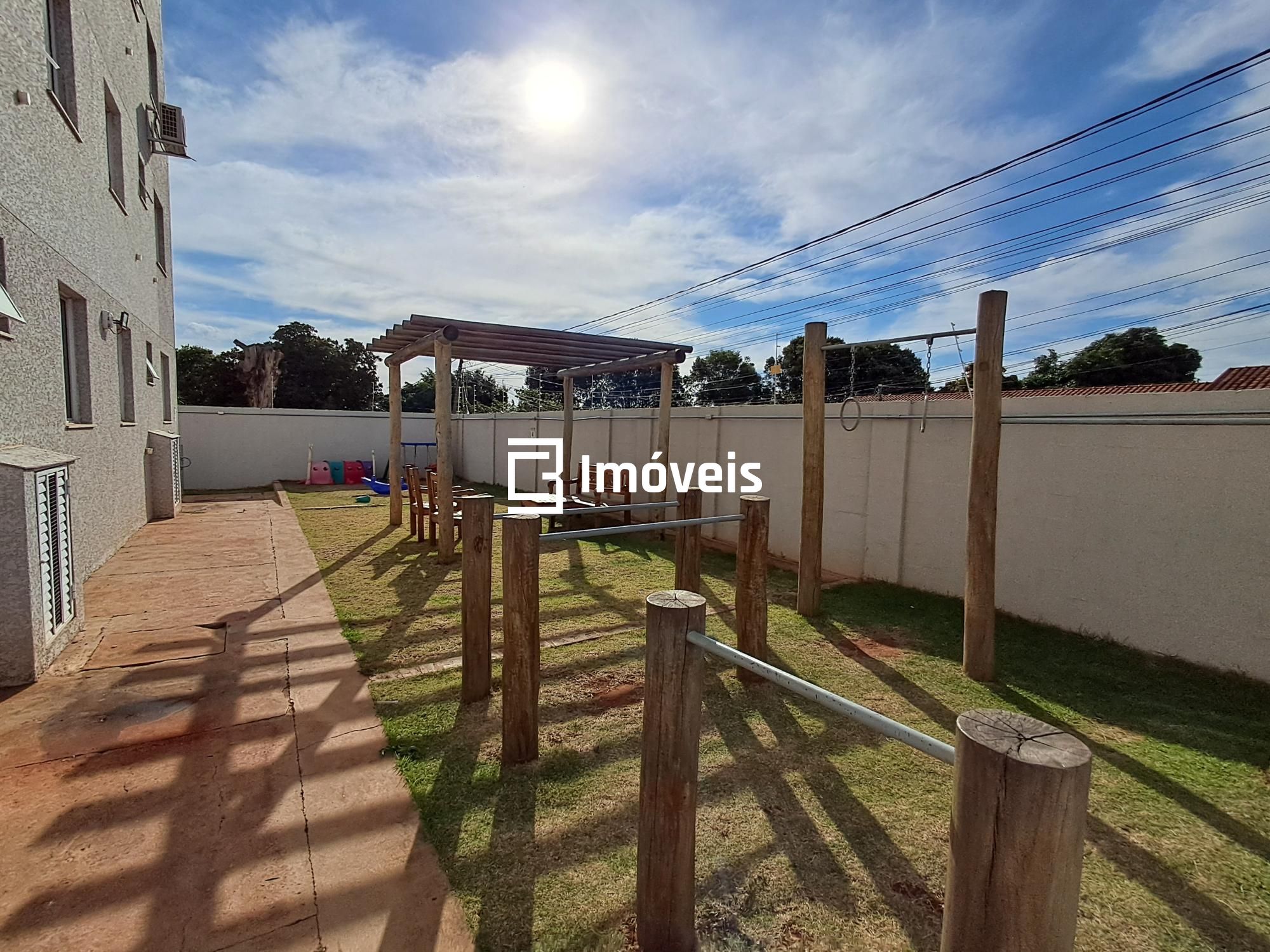Apartamento à venda com 2 quartos, 42m² - Foto 4
