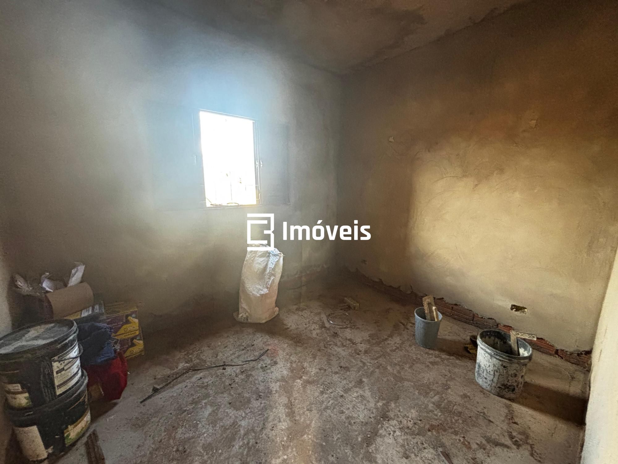 Casa à venda com 2 quartos, 45m² - Foto 9