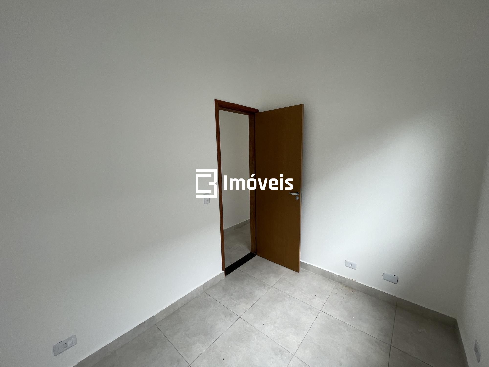 Casa à venda com 2 quartos, 50m² - Foto 13