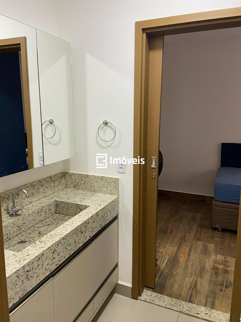 Casa à venda com 3 quartos, 105m² - Foto 10