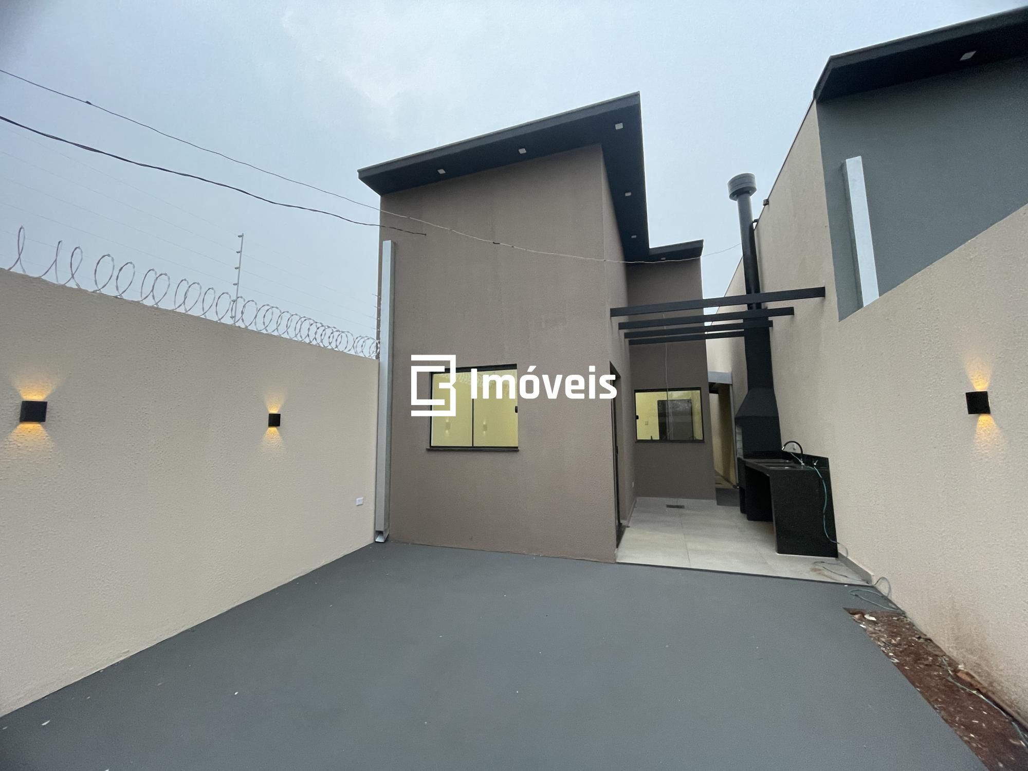 Casa à venda com 2 quartos, 56m² - Foto 1
