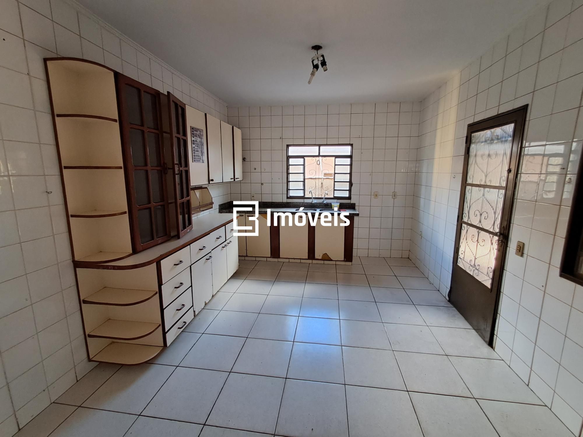 Sobrado para alugar com 4 quartos, 301m² - Foto 16