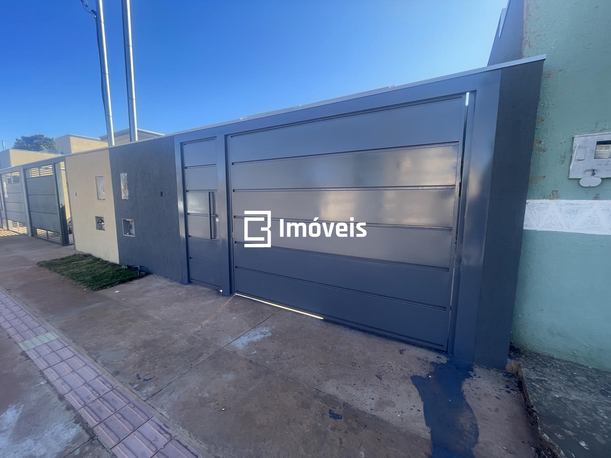 Casa à venda com 2 quartos, 46m² - Foto 1