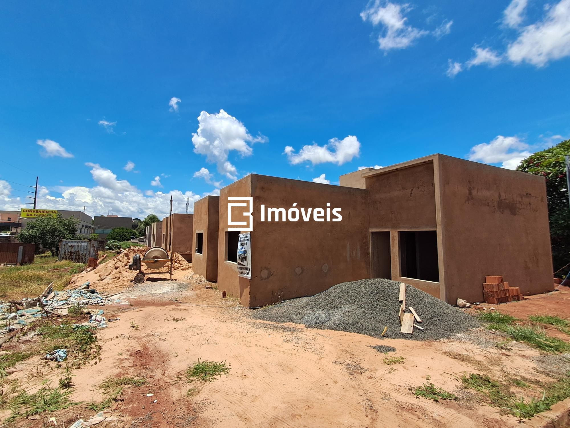 Casa de Condomínio à venda com 3 quartos, 80m² - Foto 1