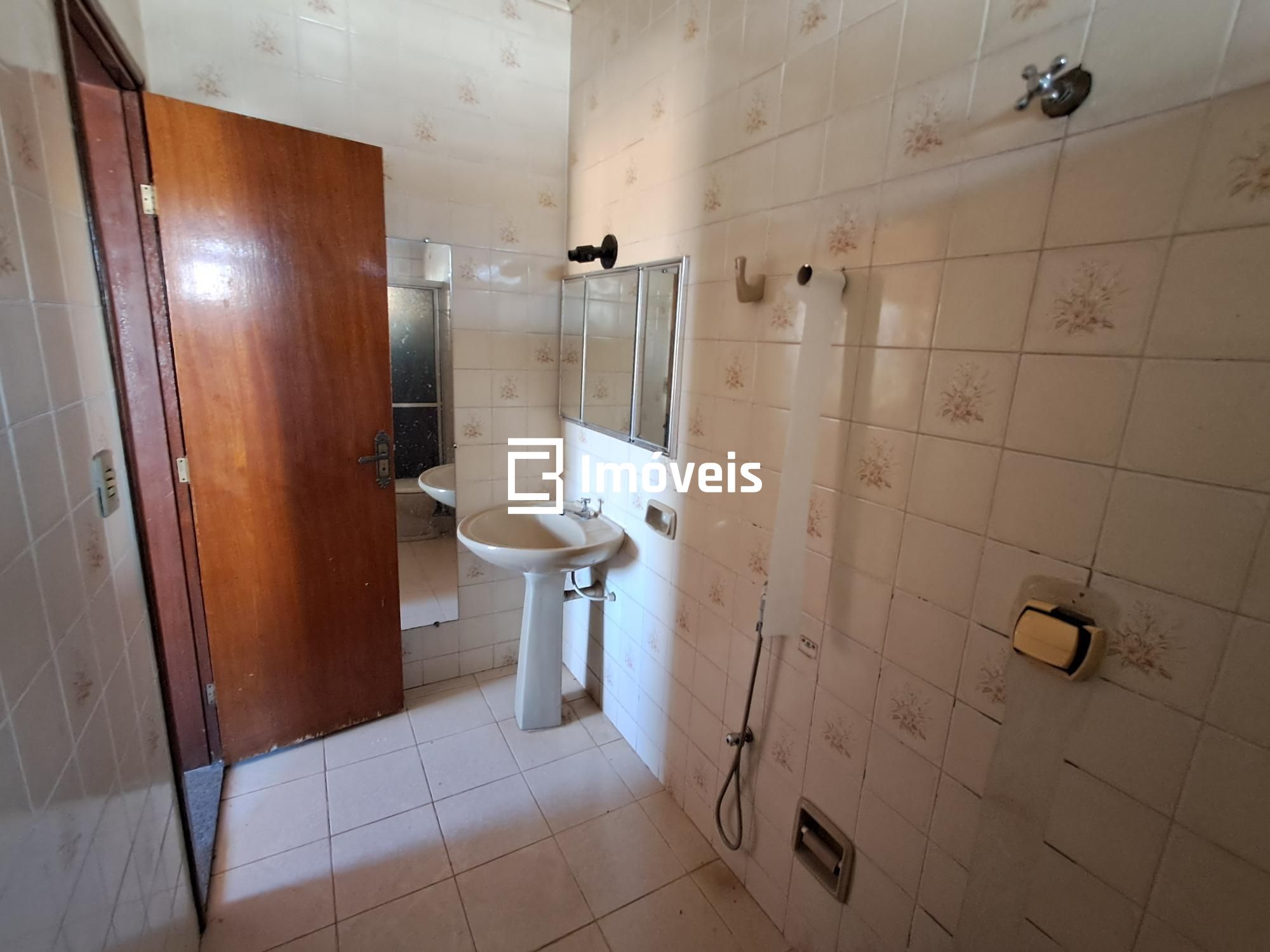 Sobrado para alugar com 4 quartos, 301m² - Foto 39