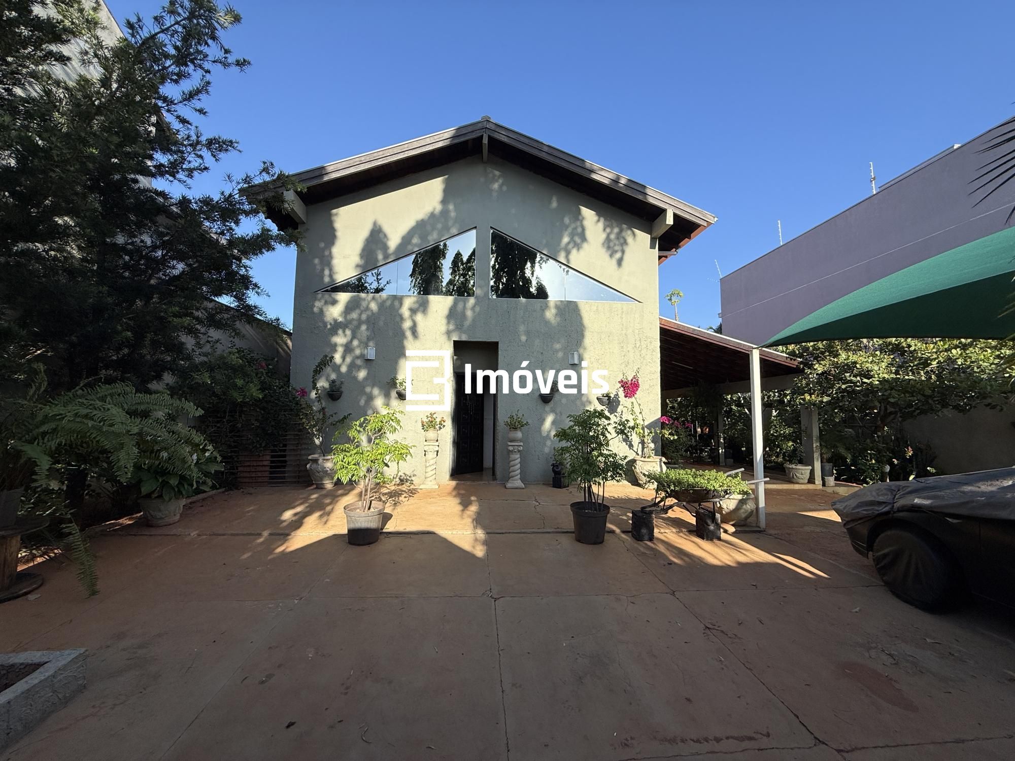 Sobrado, 6 quartos, 330 m² - Foto 1