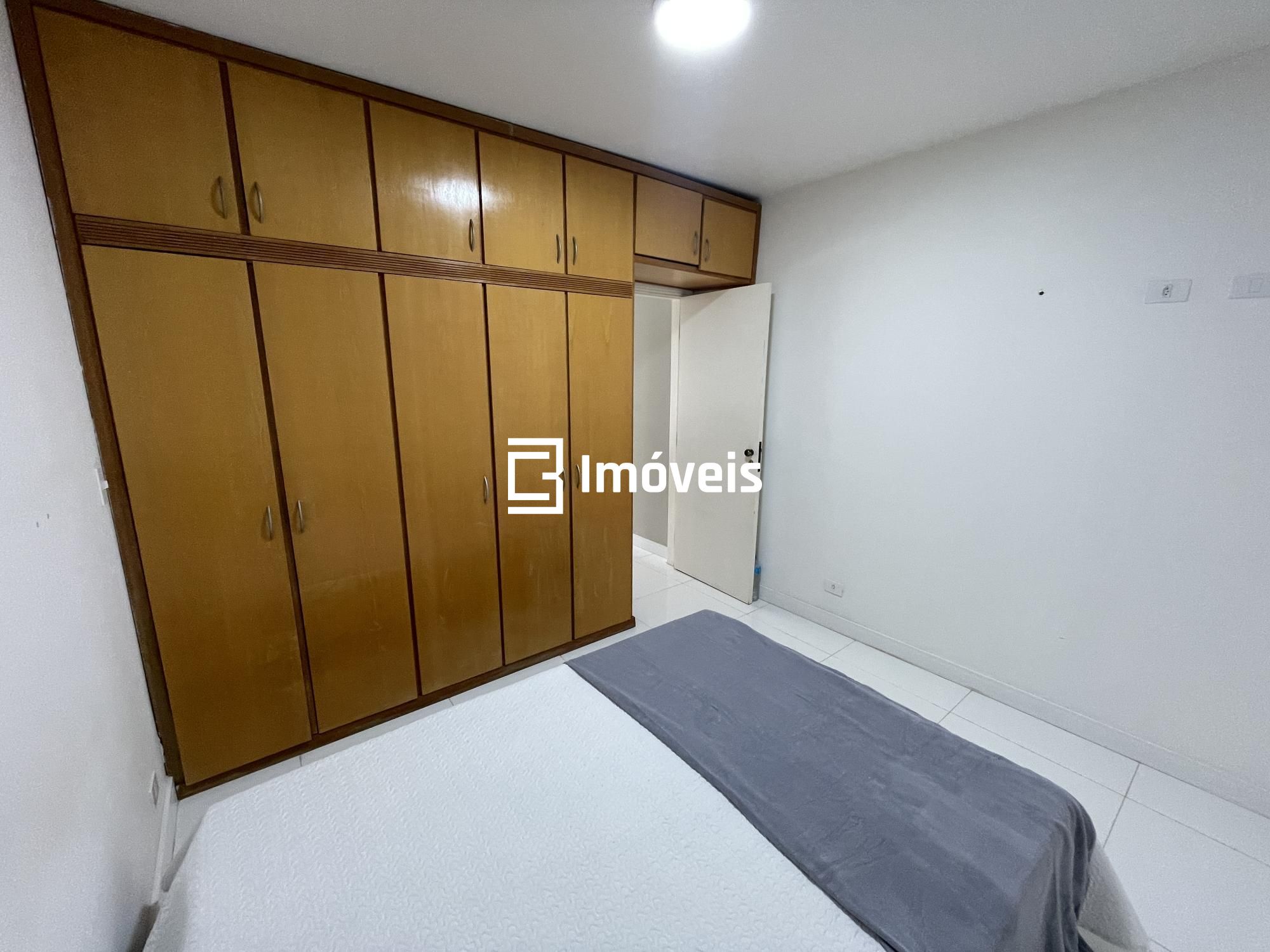 Apartamento à venda com 2 quartos, 78m² - Foto 10